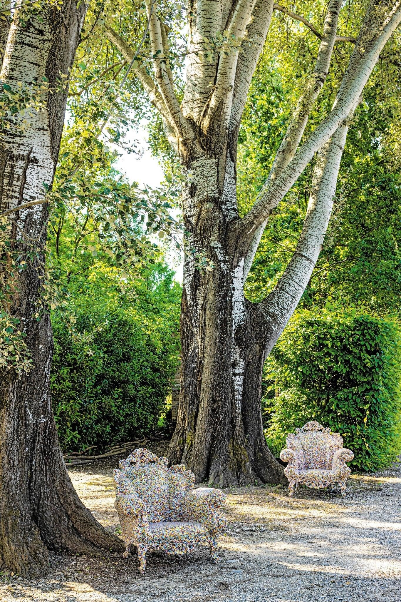 Fotel zewnętrzny PROUST biały Magis Eye on Design