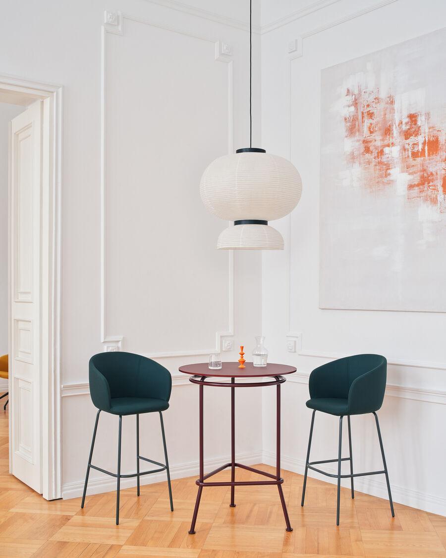 Hoker GRACE z metalową podstawą MDD Eye on Design