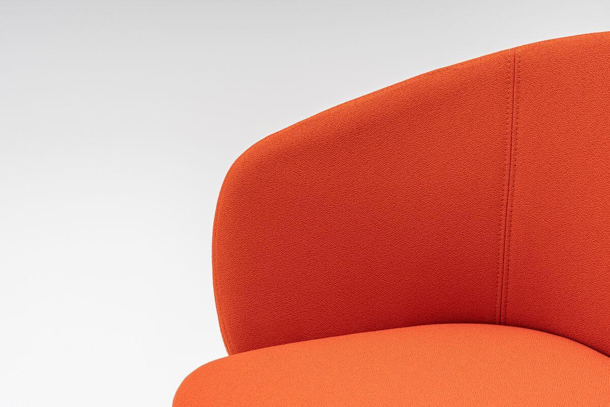 Hoker GRACE z metalową podstawą MDD Eye on Design