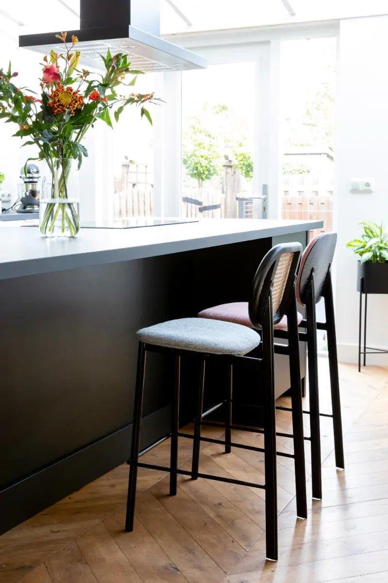 Hoker SPIKE szary z rattanem Zuiver Eye on Design