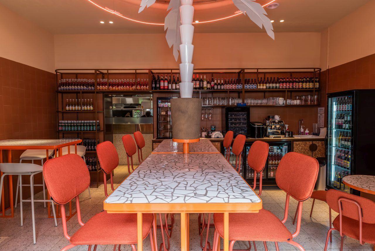 Hoker tapicerowany NEW SCHOOL MDD Eye on Design