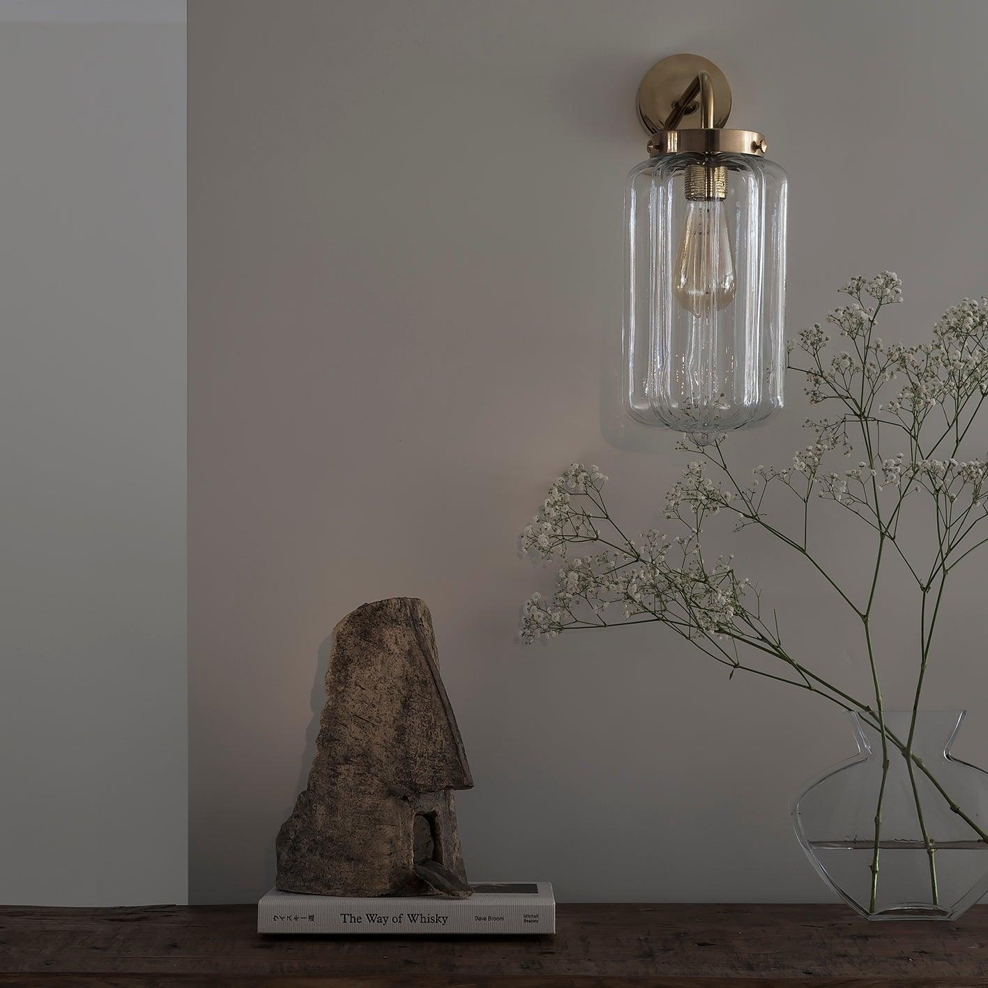 Kinkiet DECO nikiel Embassy Interiors Eye on Design