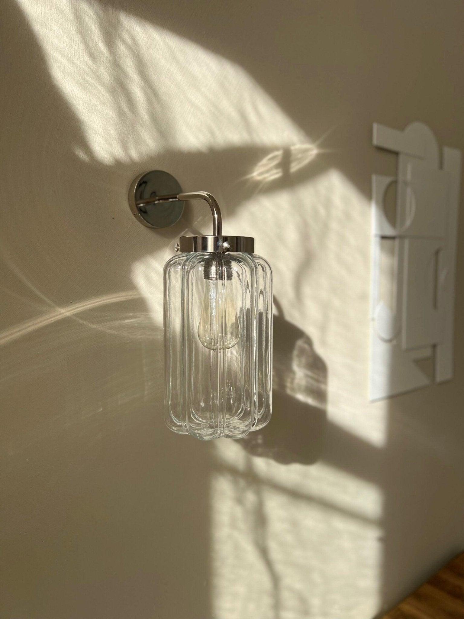 Kinkiet DECO nikiel Embassy Interiors Eye on Design