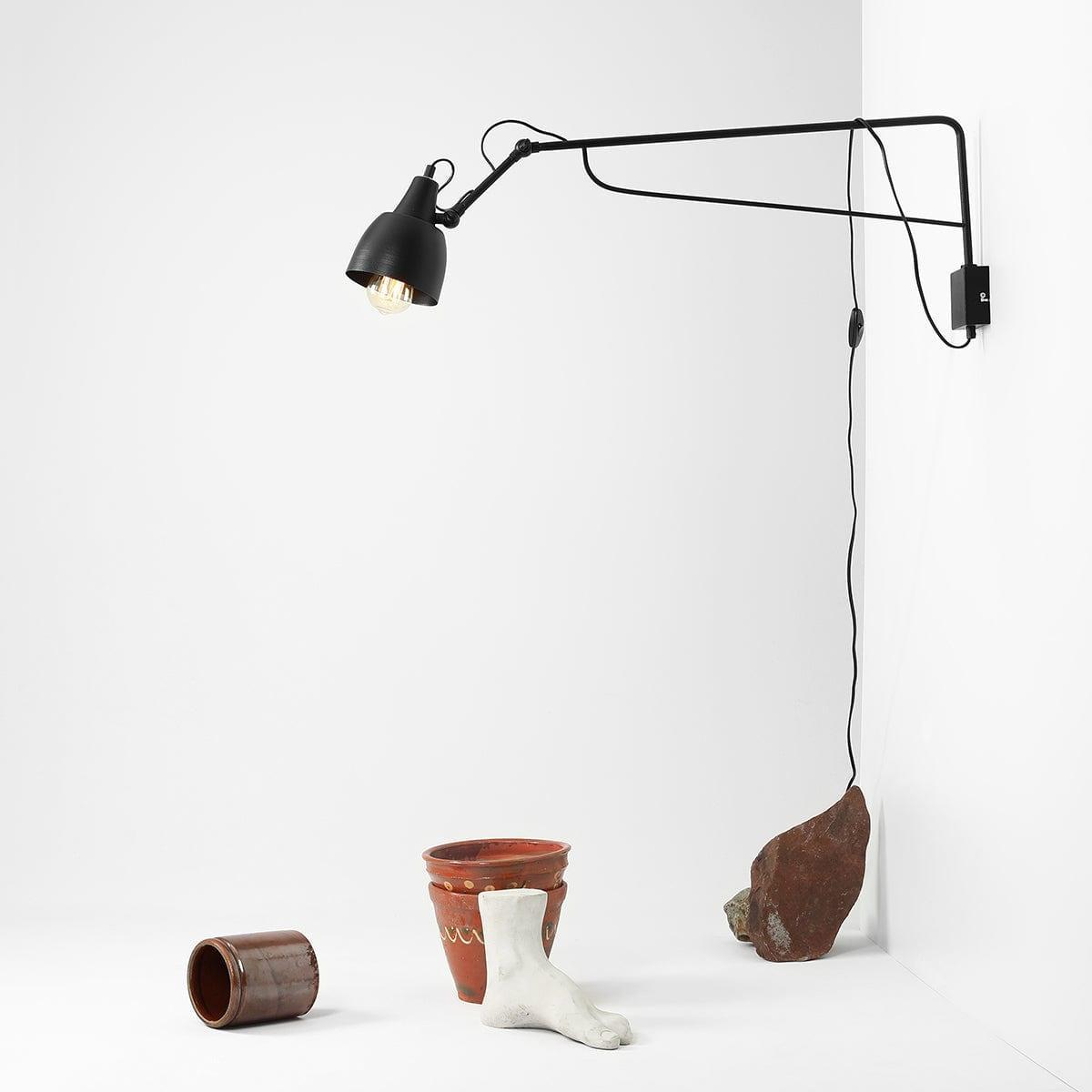 Kinkiet SOHO LONG czarny Artera Eye on Design