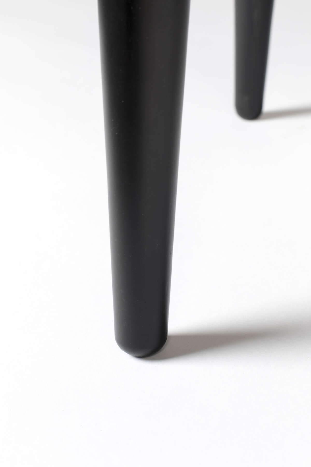 Komoda BARBIER czarny dąb Zuiver Eye on Design