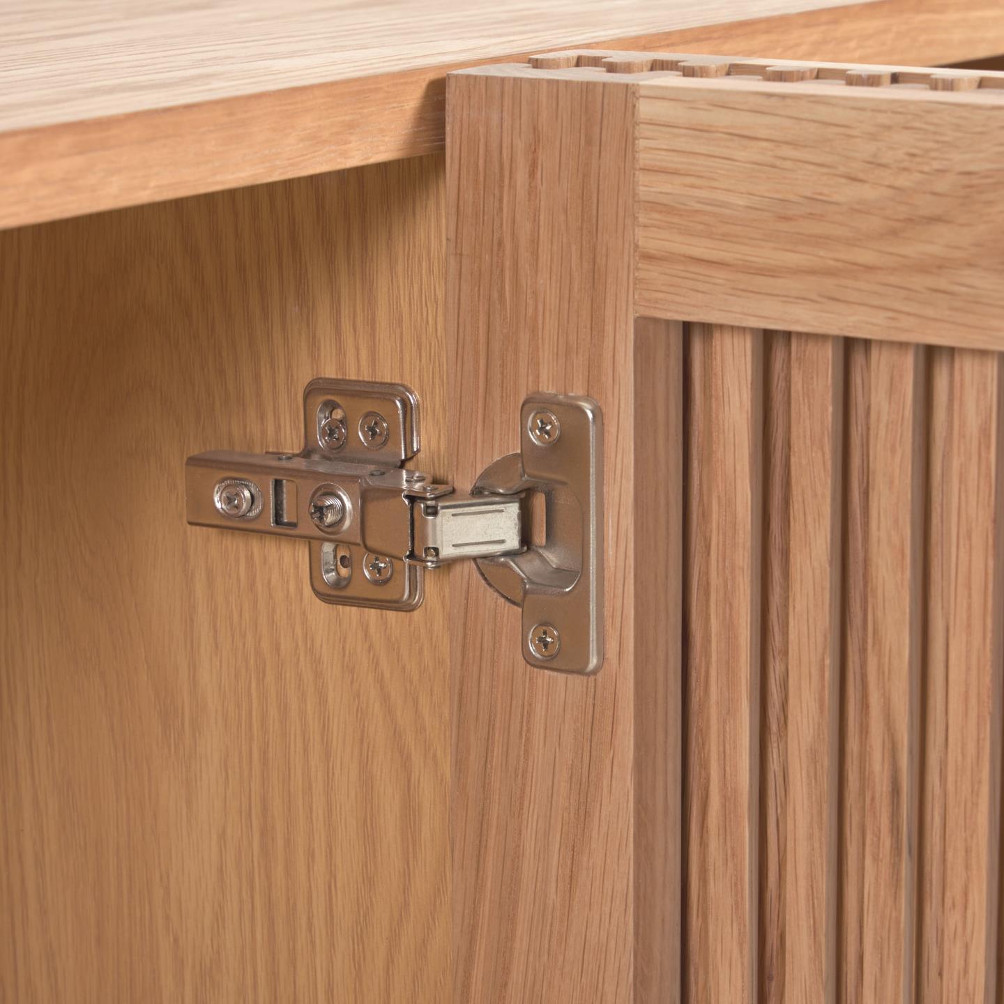 Komoda BEYLA lite drewno dębowe La Forma Eye on Design