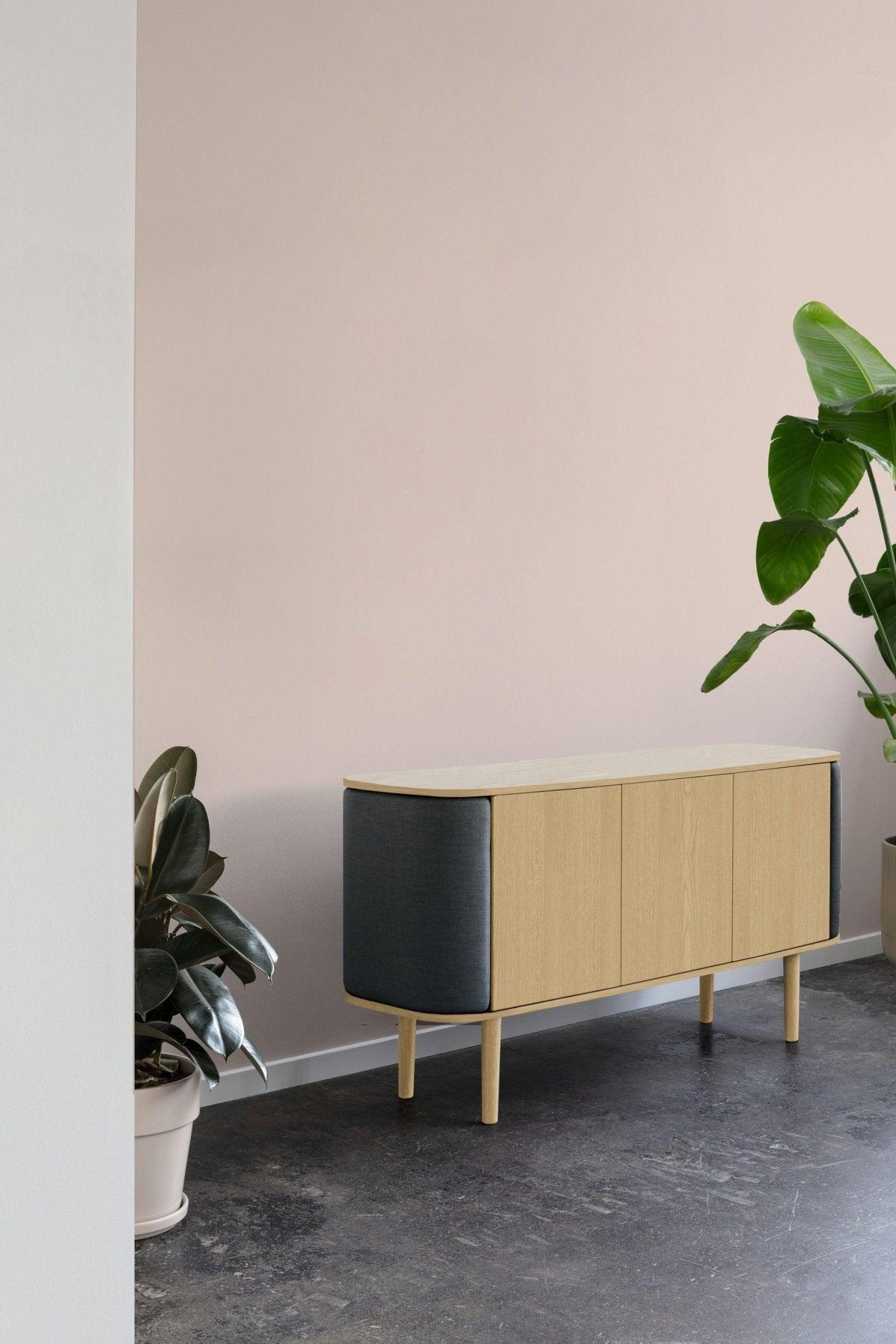 Komoda TREASURES antracytowy z dębem UMAGE Eye on Design