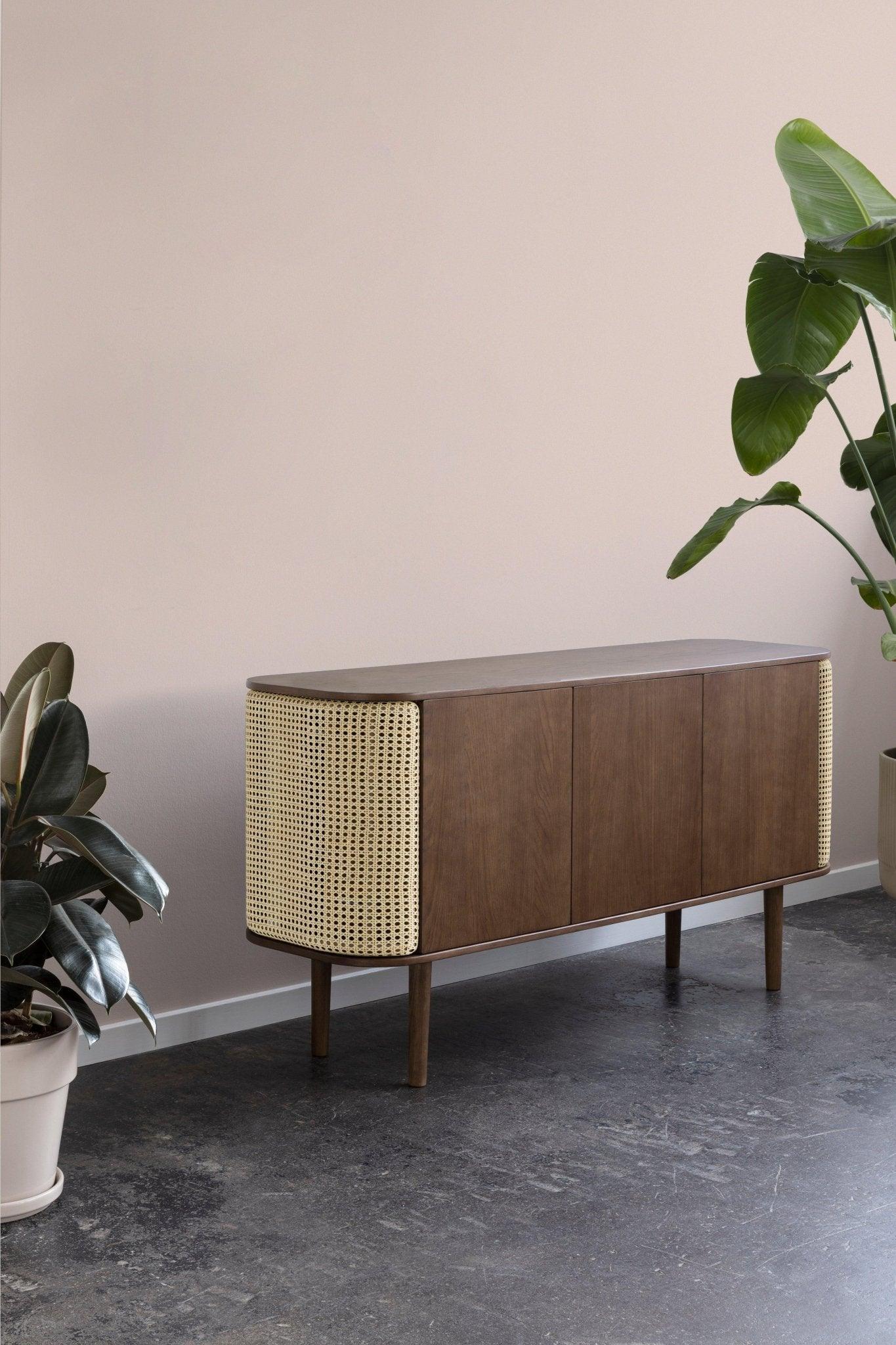 Komoda TREASURES rattan z ciemnym dębem UMAGE Eye on Design