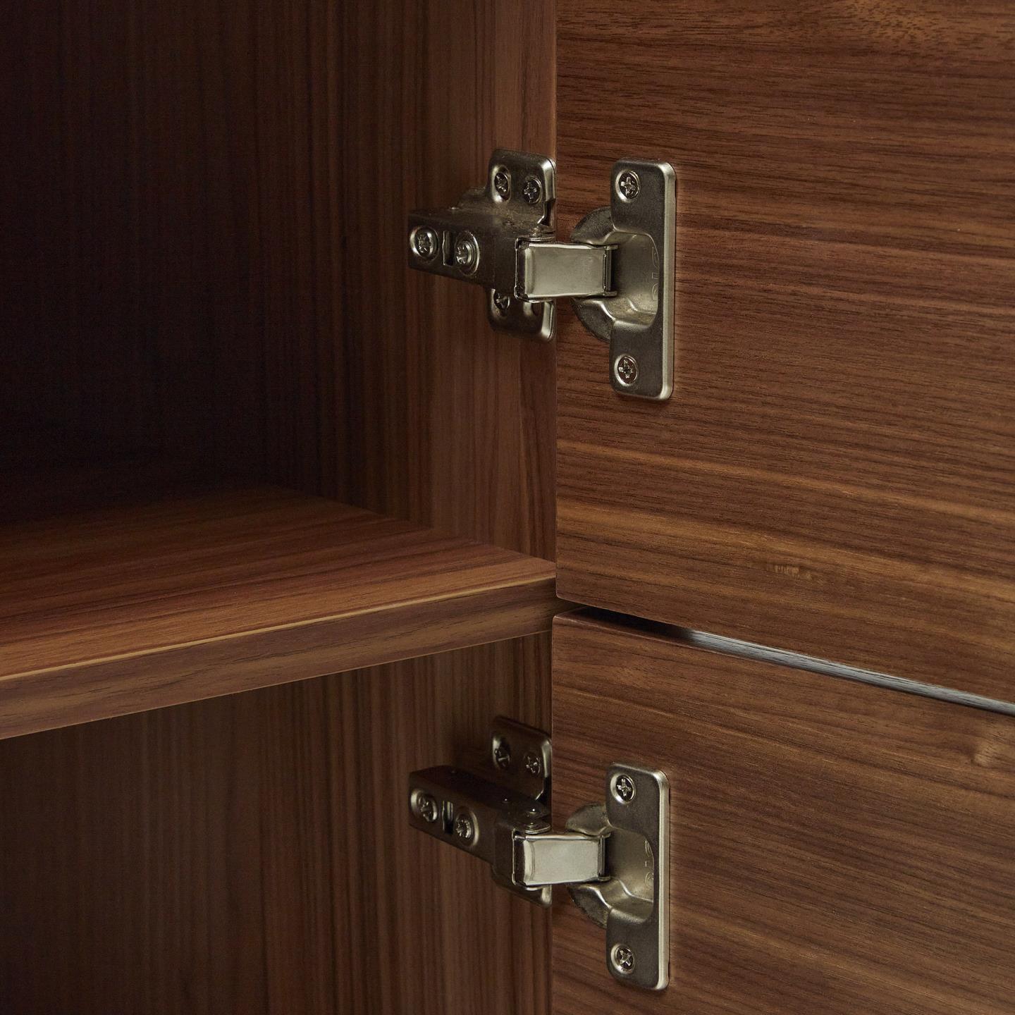 Komoda wysoka 4-drzwiowa VEDRANA fornir orzechowy La Forma Eye on Design