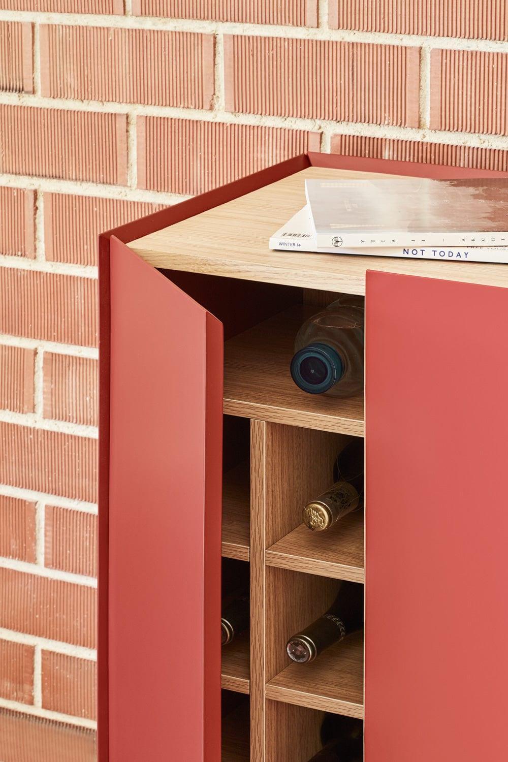 Komoda wysoka ARISTA czerwony Teulat Eye on Design