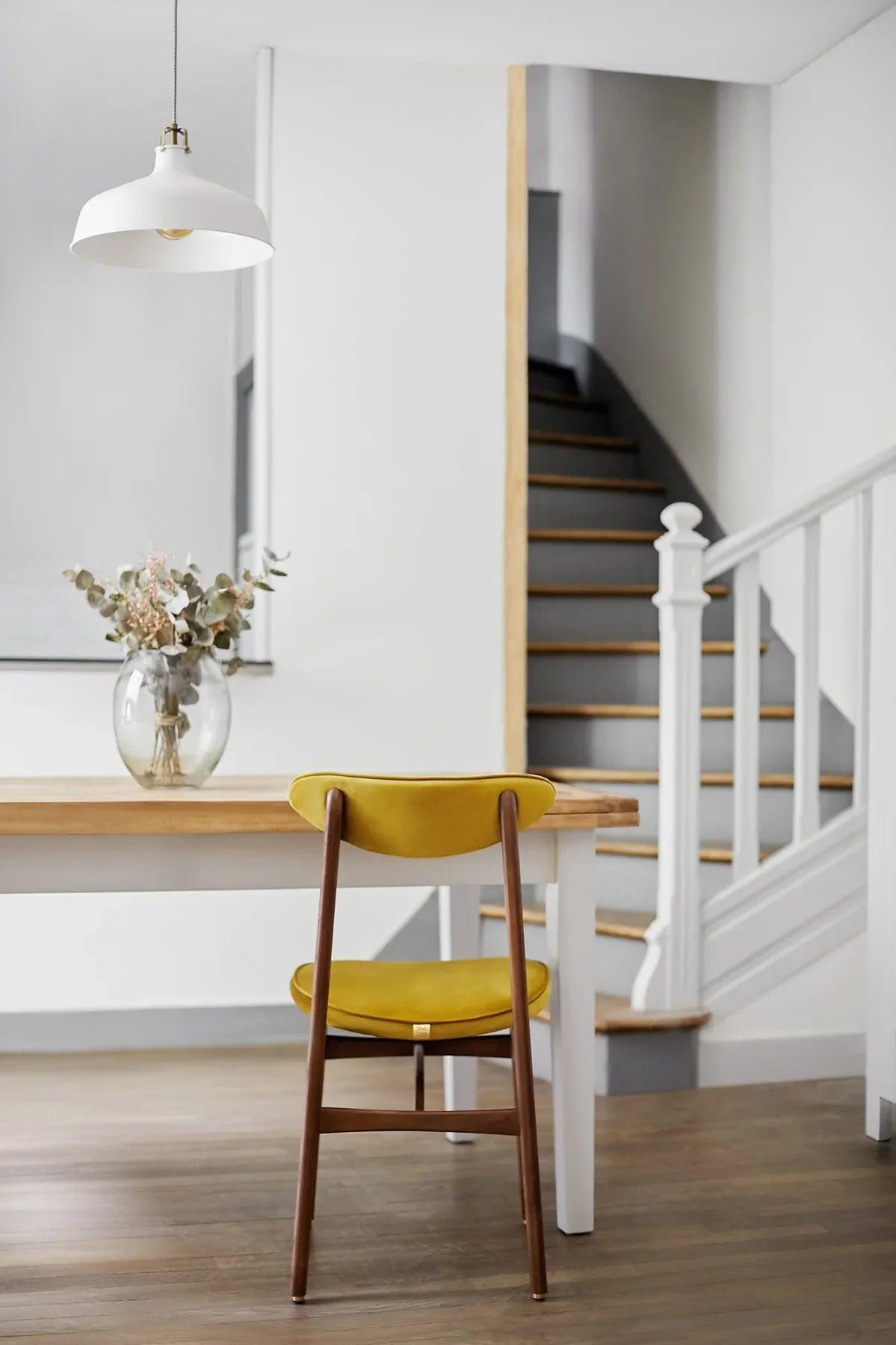 Krzesło 200-190 zielony w tkaninie Boucle Bottle Green 366 concept Eye on Design