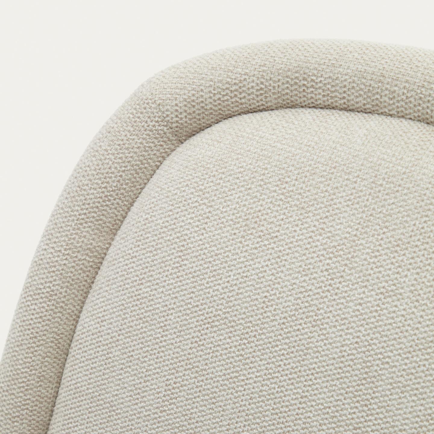 Krzesło AIMIN beżowy szenil z beżową podstawą La Forma Eye on Design