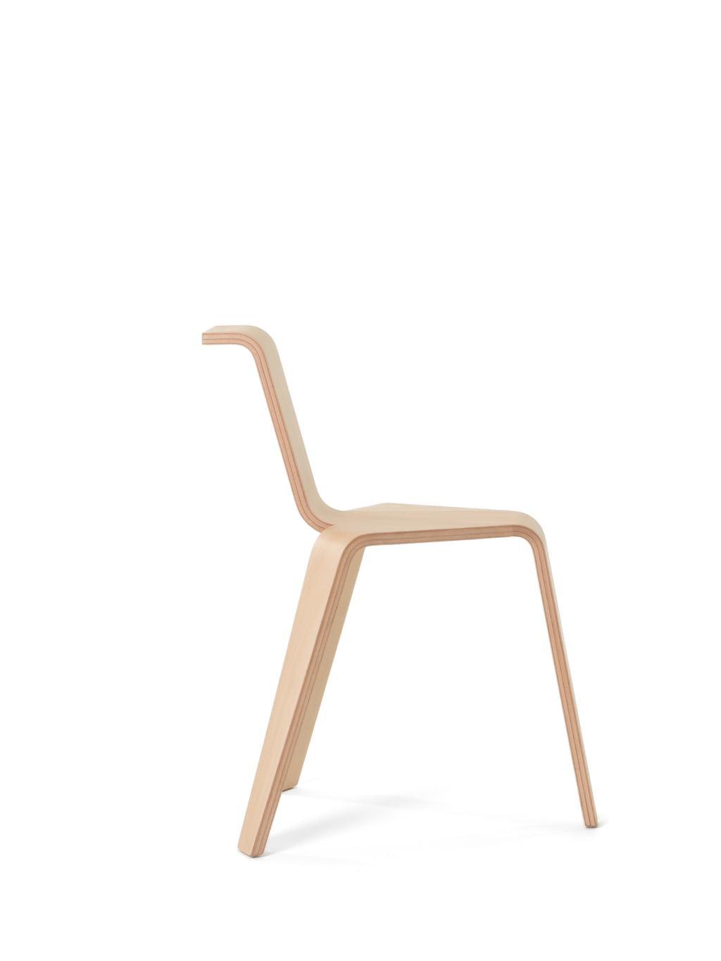 Krzesło AKA drewno bukowe Magis Eye on Design