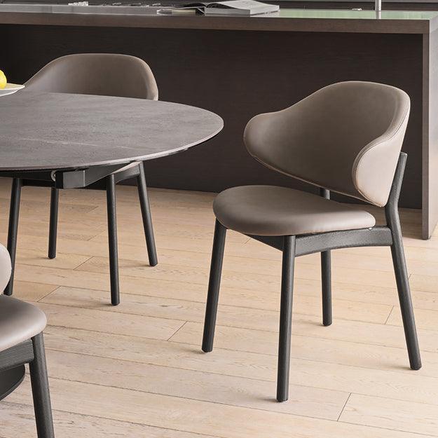 Krzesło aksamitne HOLLY ciemnozielony z drewnianą podstawą Calligaris Eye on Design