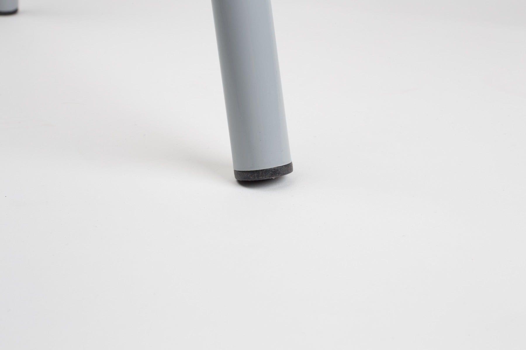 Krzesło BACK TO SCHOOL szary Zuiver Eye on Design