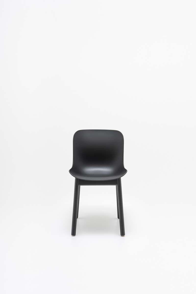 Krzesło BALTIC 2 BASIC z drewnianą podstawą MDD Eye on Design