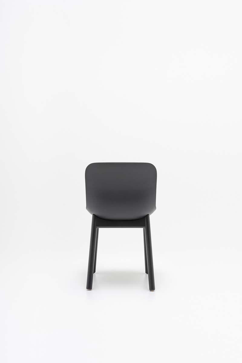 Krzesło BALTIC 2 BASIC z drewnianą podstawą MDD Eye on Design