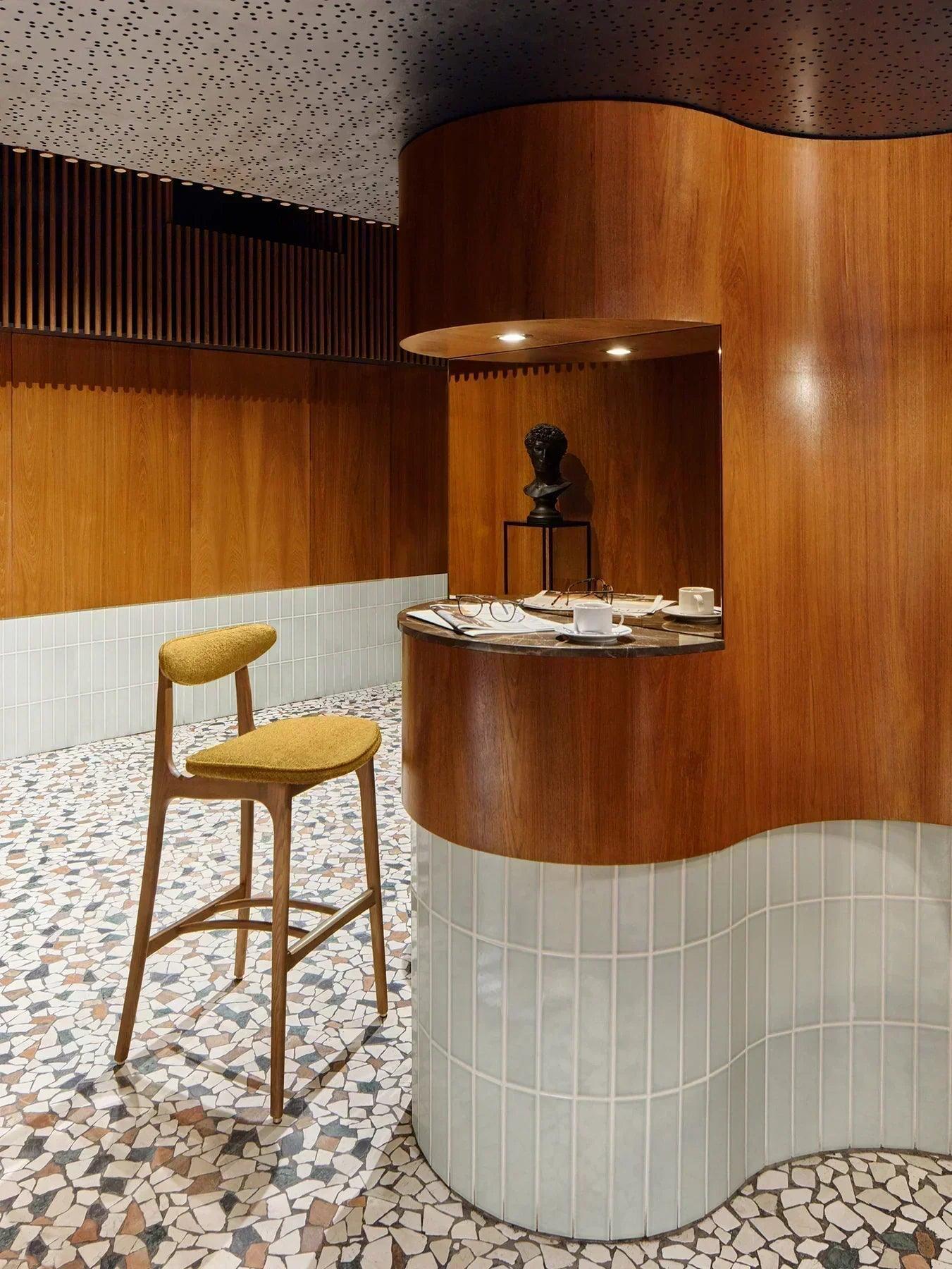 Krzesło barowe 200-190 niebieski w tkaninie Boucle Denim 366 concept Eye on Design