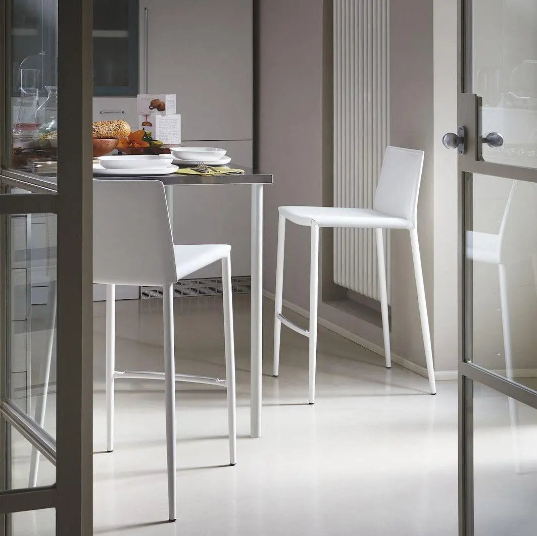 Krzesło barowe AIDA taupe Calligaris Eye on Design