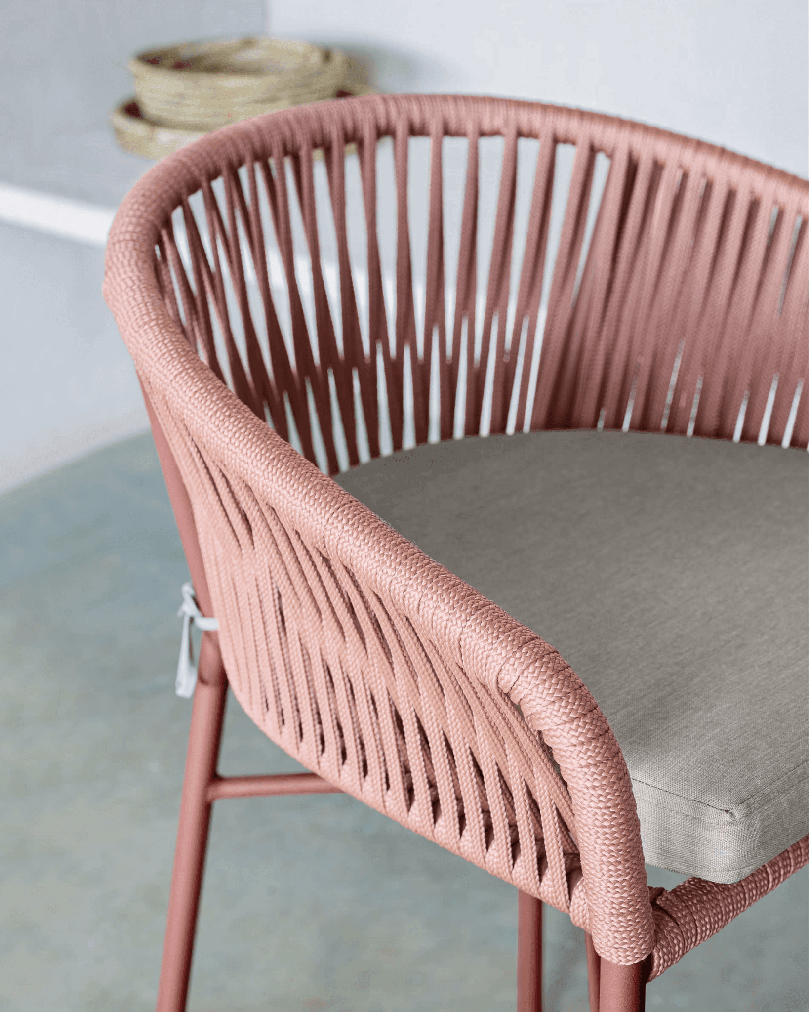 Krzesło barowe ogrodowe YANET ceglany La Forma Eye on Design