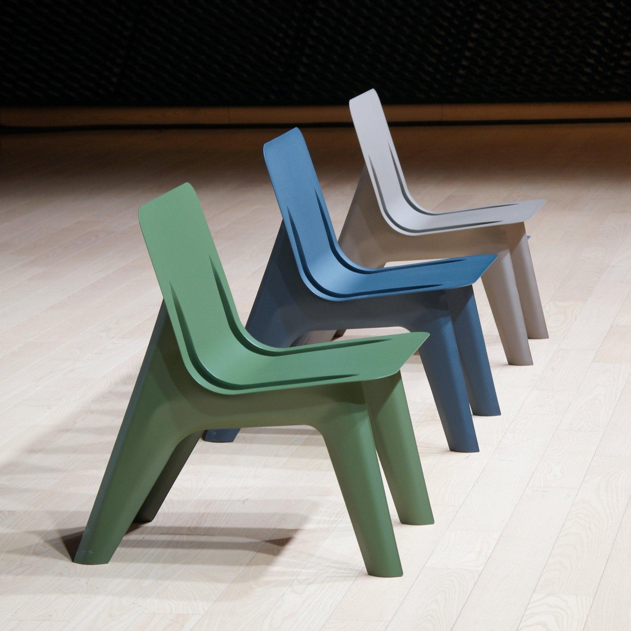 Krzesło J-CHAIR oliwkowy mat Zieta Studio Eye on Design