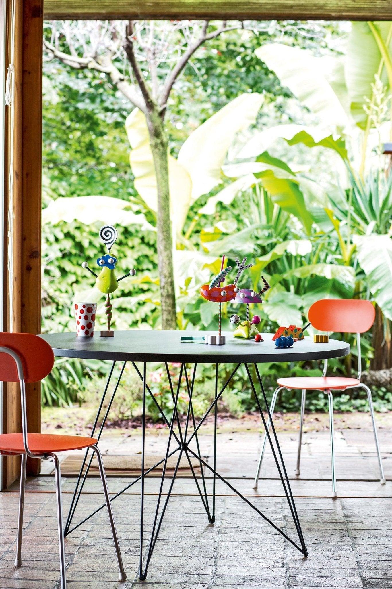 Krzesło MARIOLINA niebieski z białą podstawą Magis Eye on Design