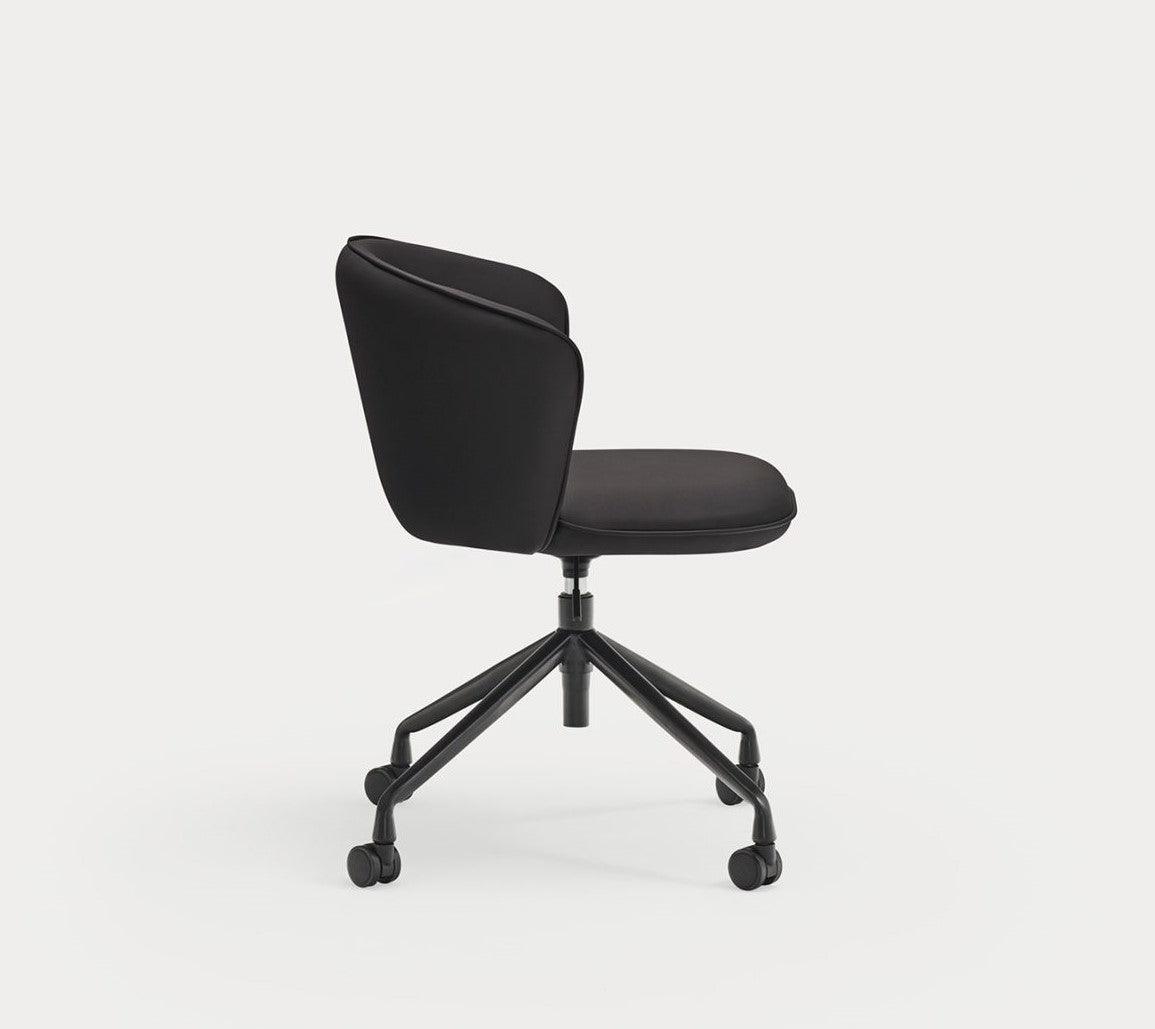Krzesło na kółkach ADD ekoskóra czarna Teulat Eye on Design