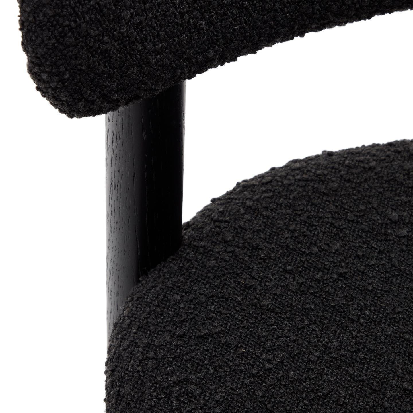 Krzesło NEBAI czarny boucle La Forma Eye on Design