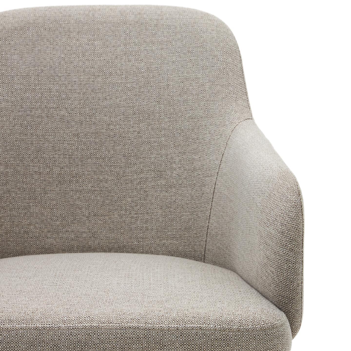 Krzesło NELIDA jasnobrązowy szenil z drewnianą podstawą La Forma Eye on Design