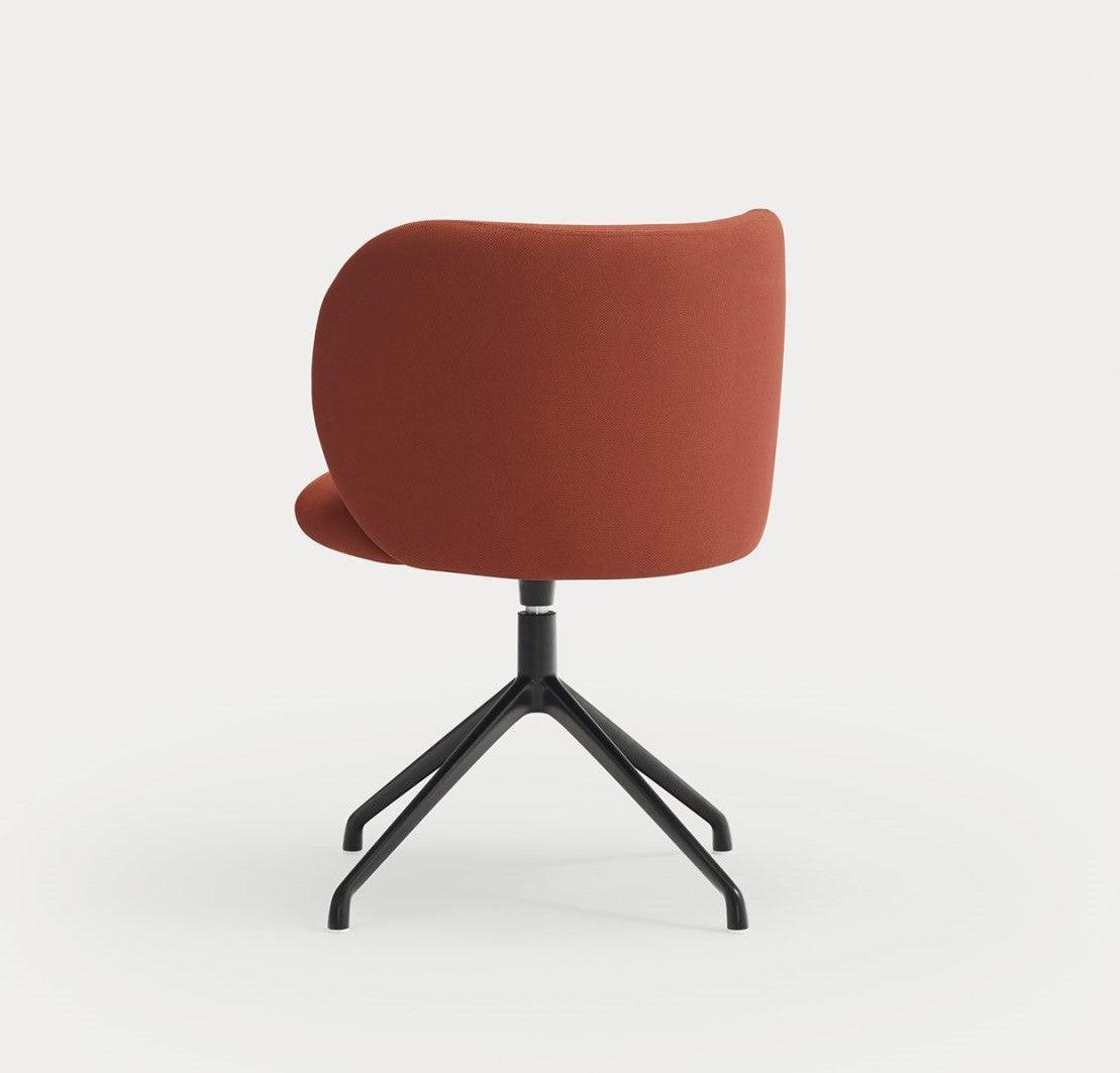 Krzesło obrotowe MOGI czerwony z czarną podstawą Teulat Eye on Design