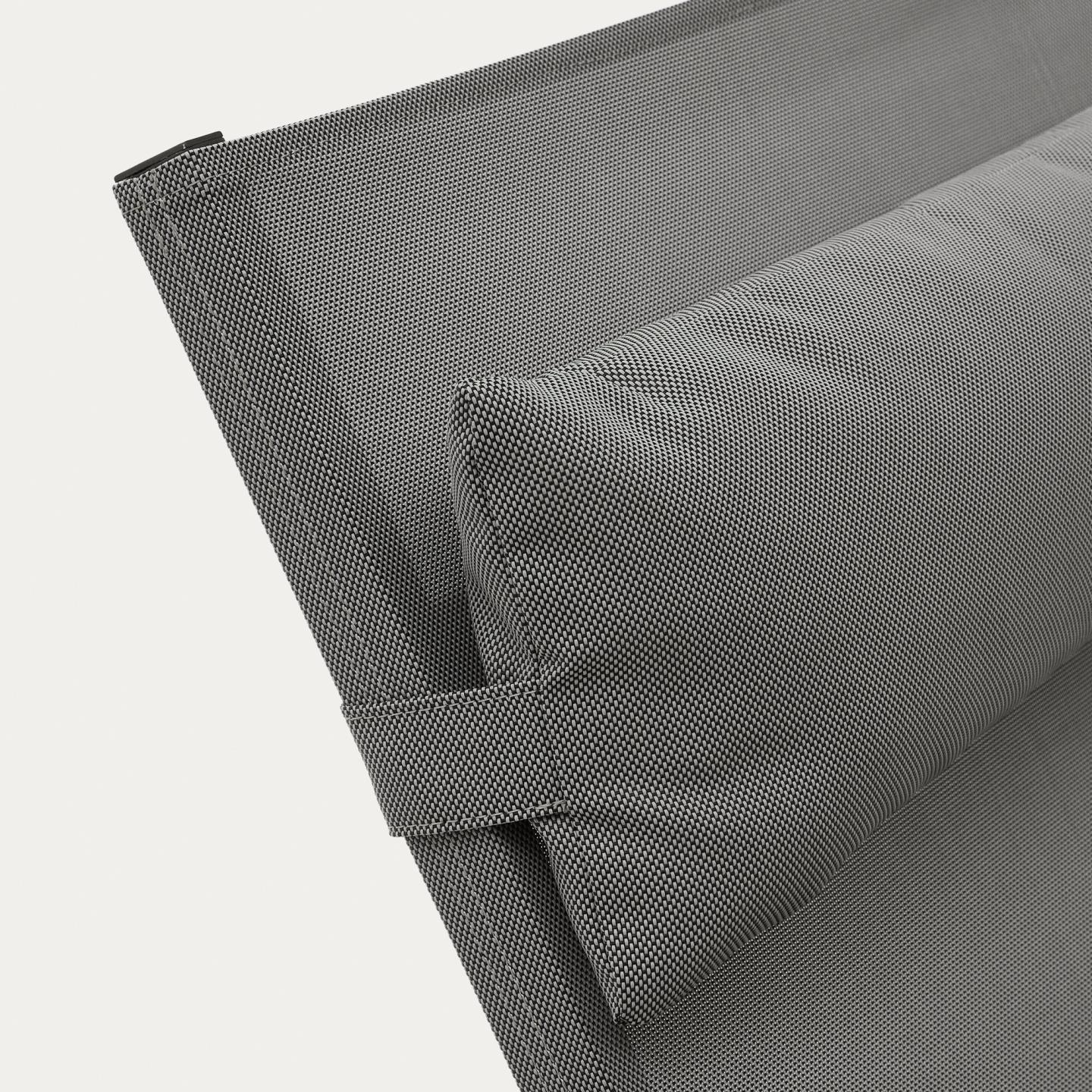 Krzesło ogrodowe CANUTELLS czarny La Forma Eye on Design