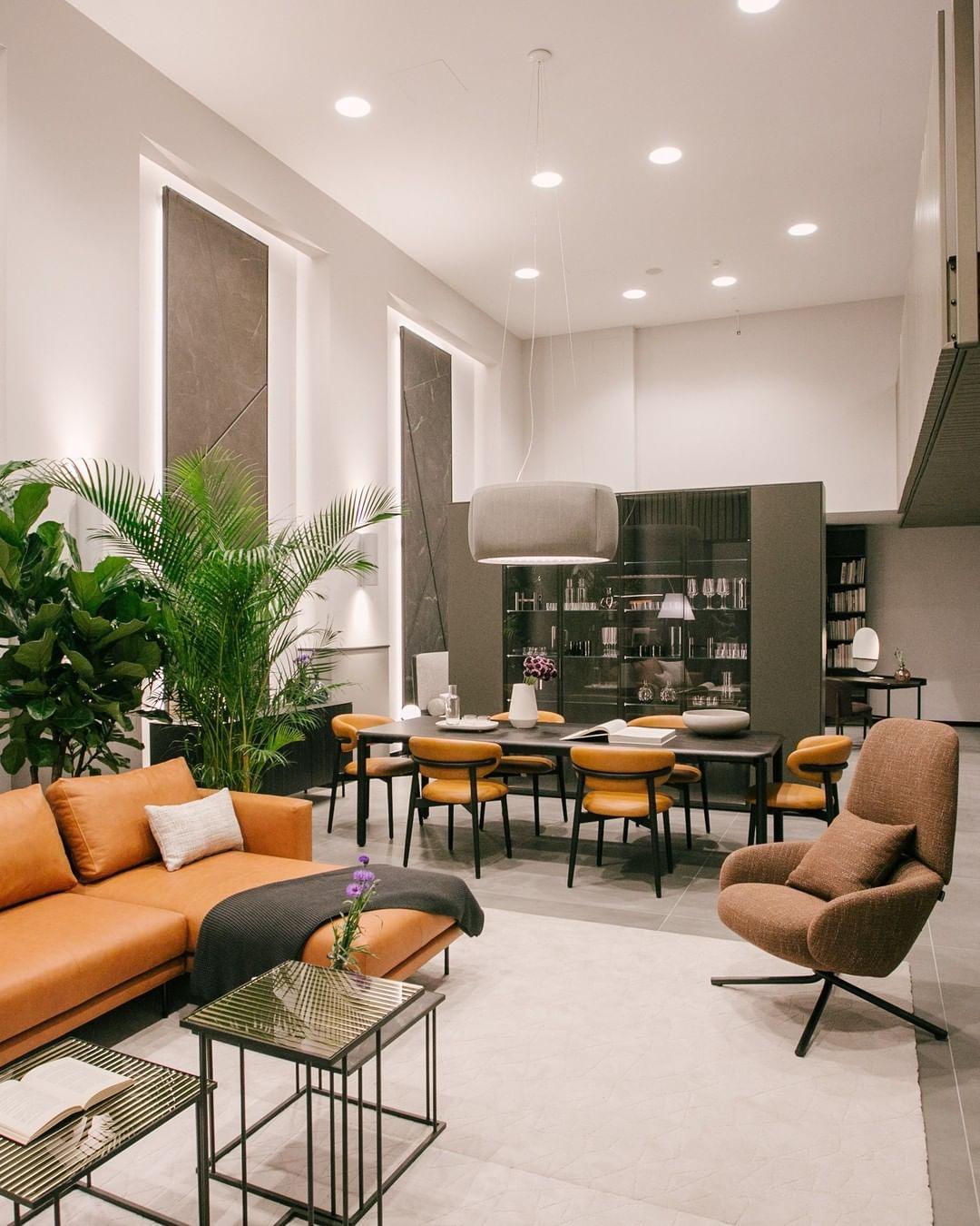 Krzesło OLEANDRO brązowa ekoskóra z metalową podstawą Calligaris Eye on Design