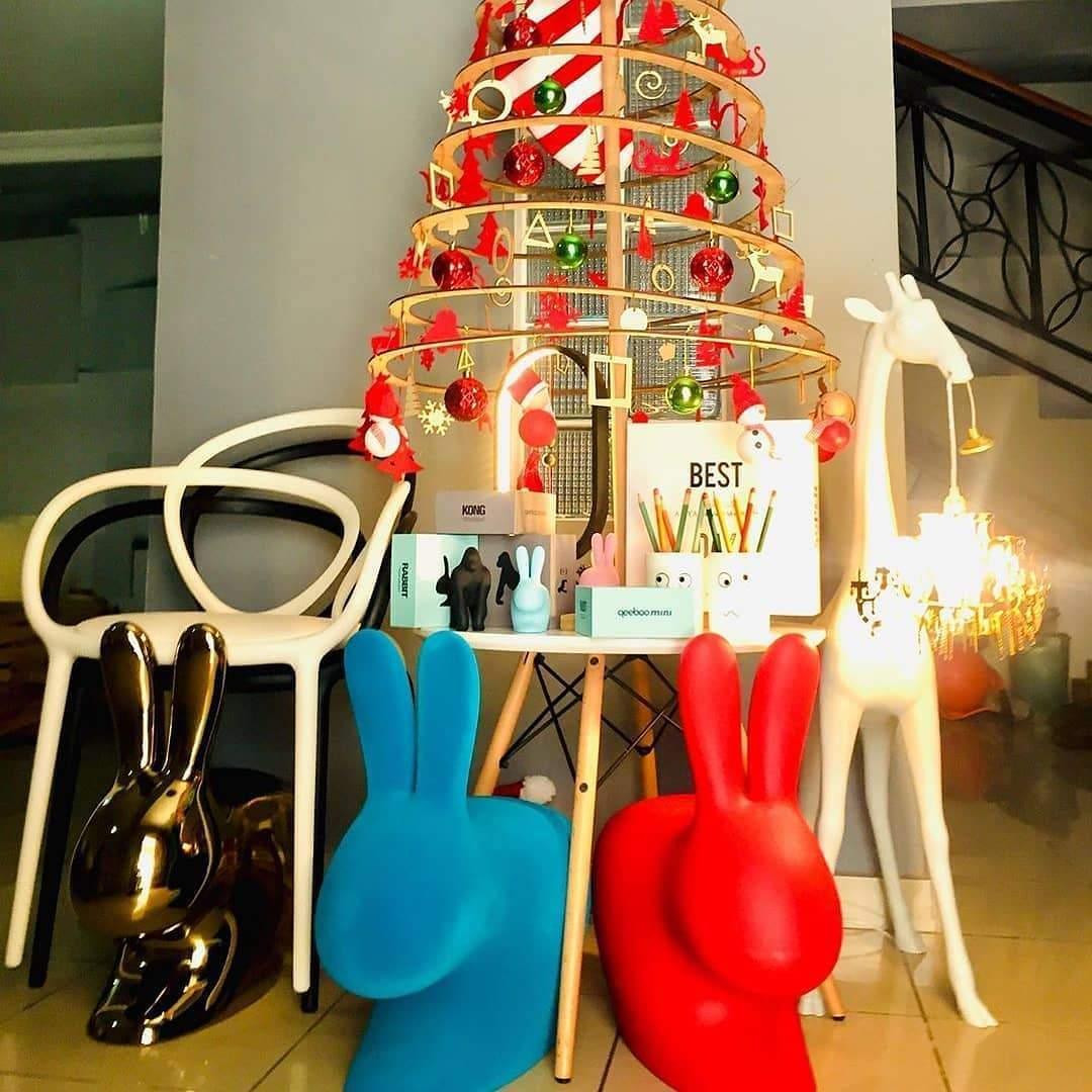 Krzesło RABBIT czerwony Qeeboo Eye on Design