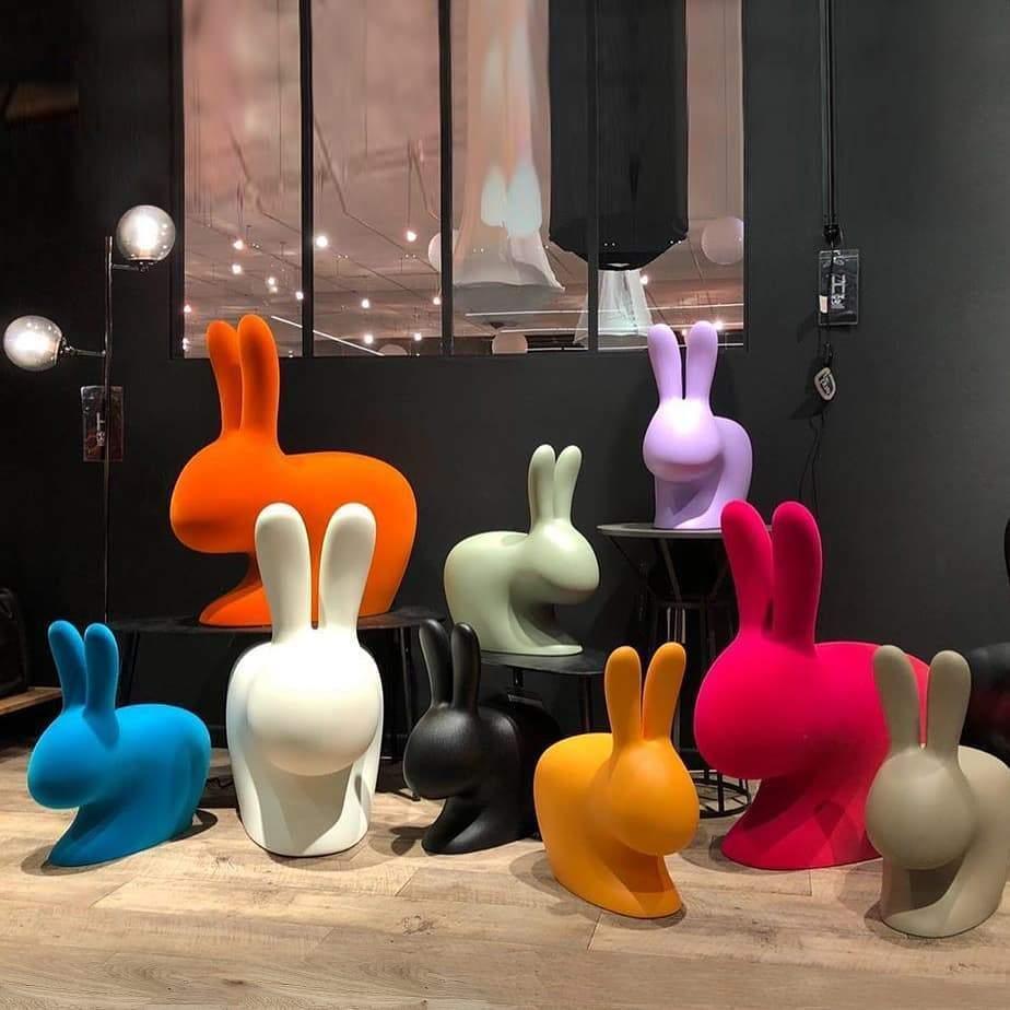 Krzesło RABBIT jasnoszary Qeeboo Eye on Design