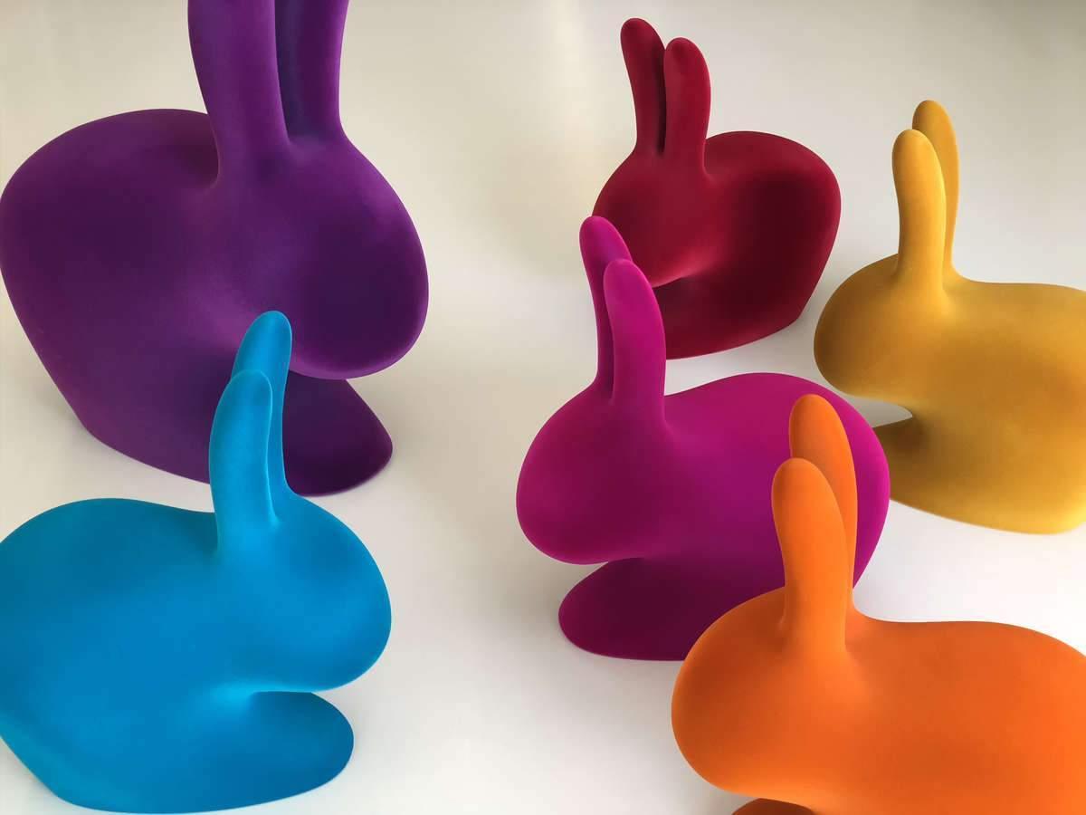 Krzesło RABBIT VELVET fuksja Qeeboo Eye on Design