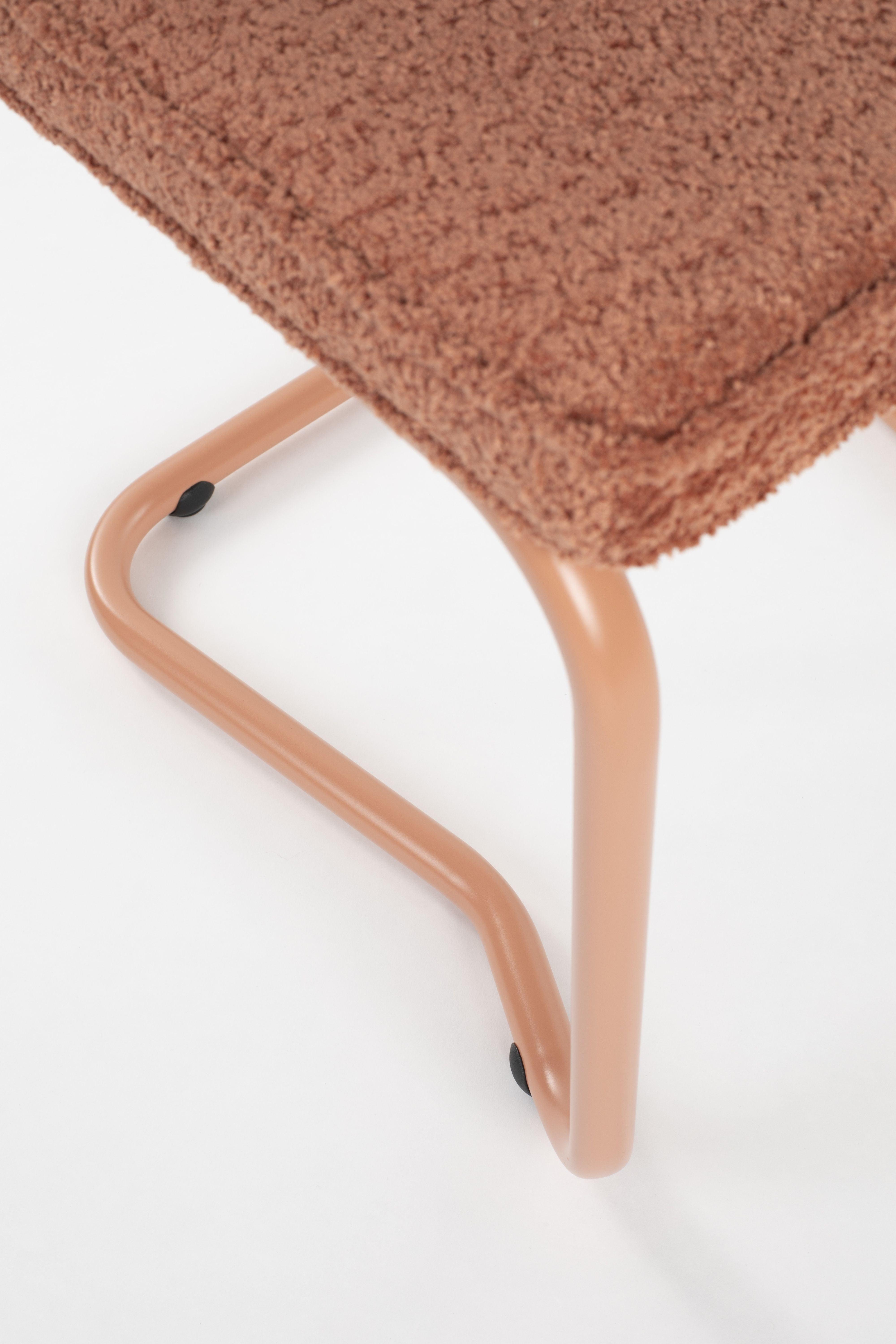 Ridge Kink Chair Soft Terra Zuiver Eye on Design