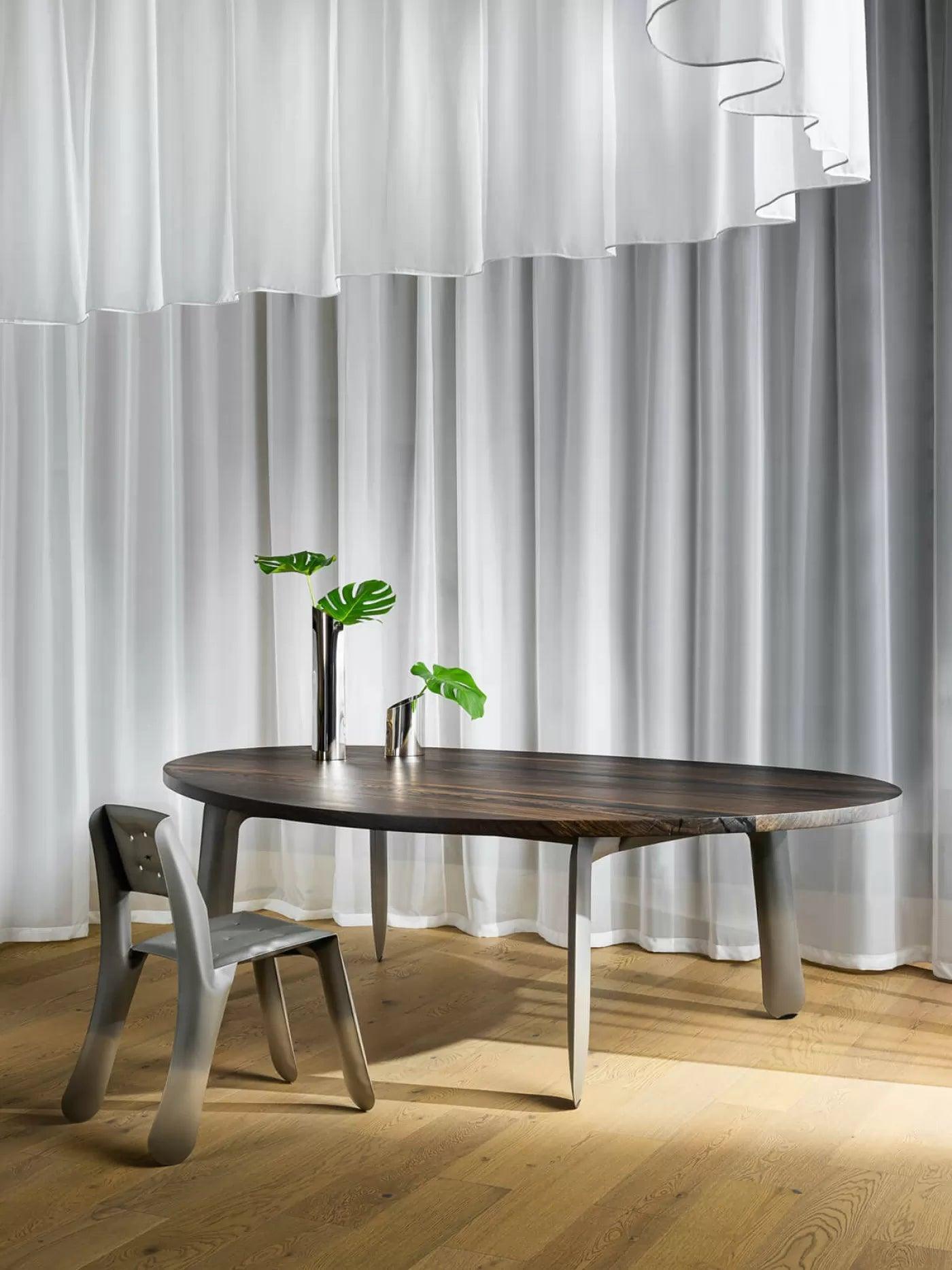 Krzesło stalowe CHIPPENSTEEL 0.5 grafitowy szary mat Zieta Studio Eye on Design