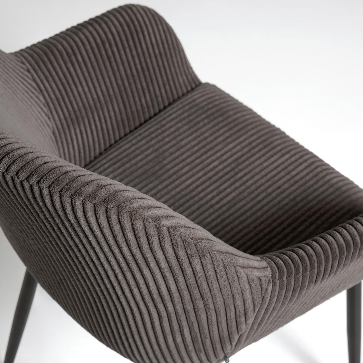 Krzesło sztruksowe KONNA szary z czarną podstawą La Forma Eye on Design