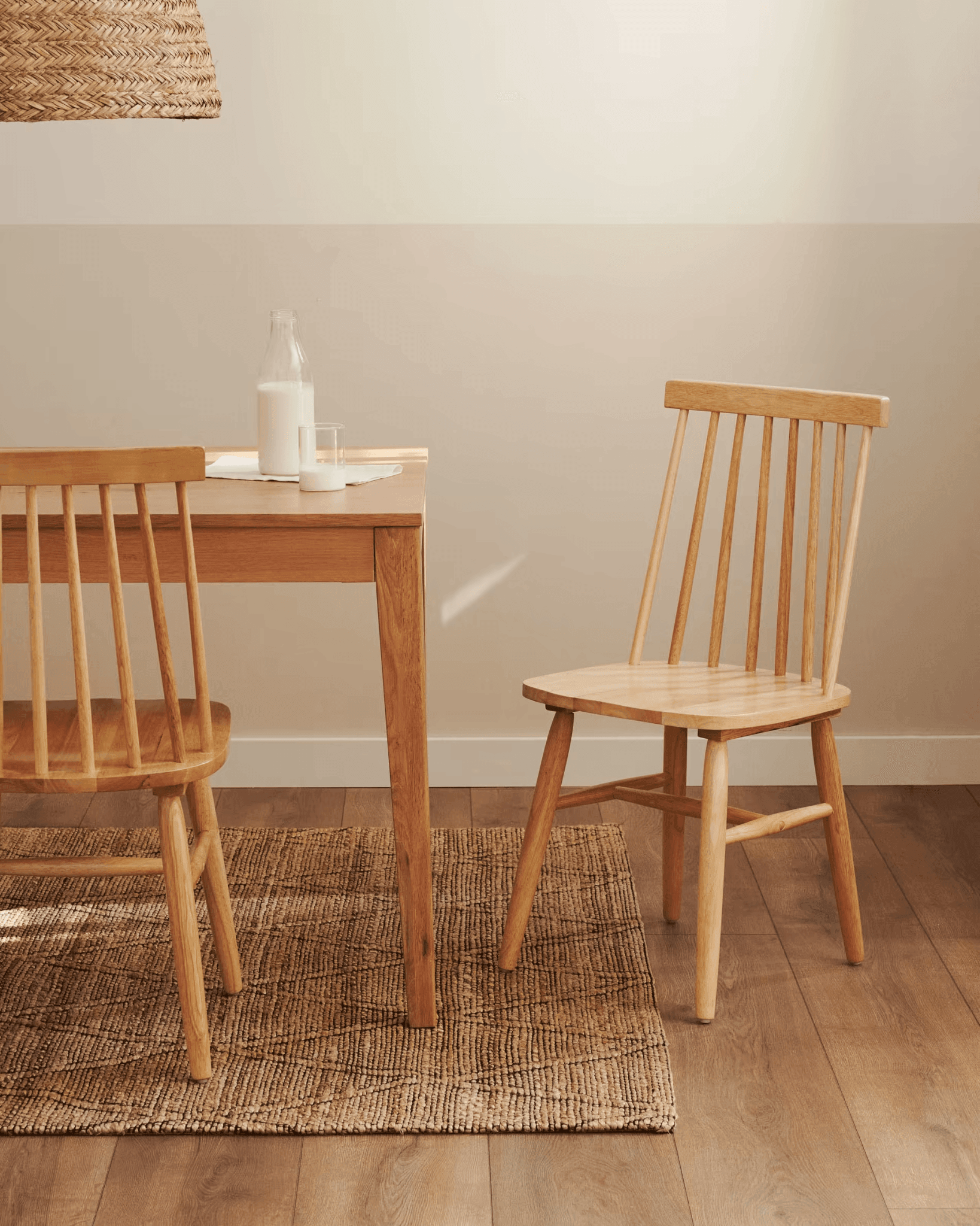 Krzesło TRESSIA drewniany La Forma Eye on Design