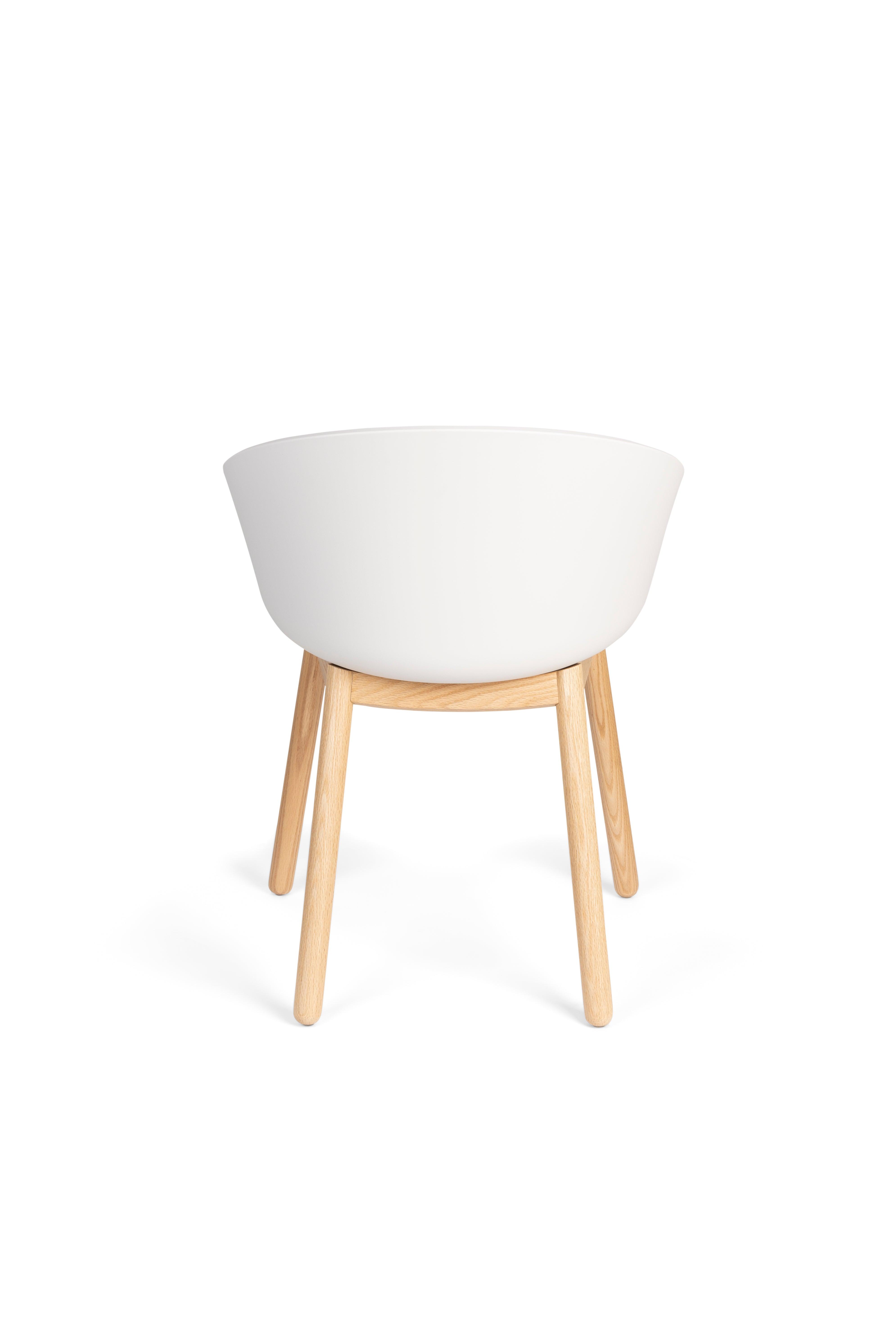 Krzesło VOID biały z drewnianą podstawą Zuiver Eye on Design