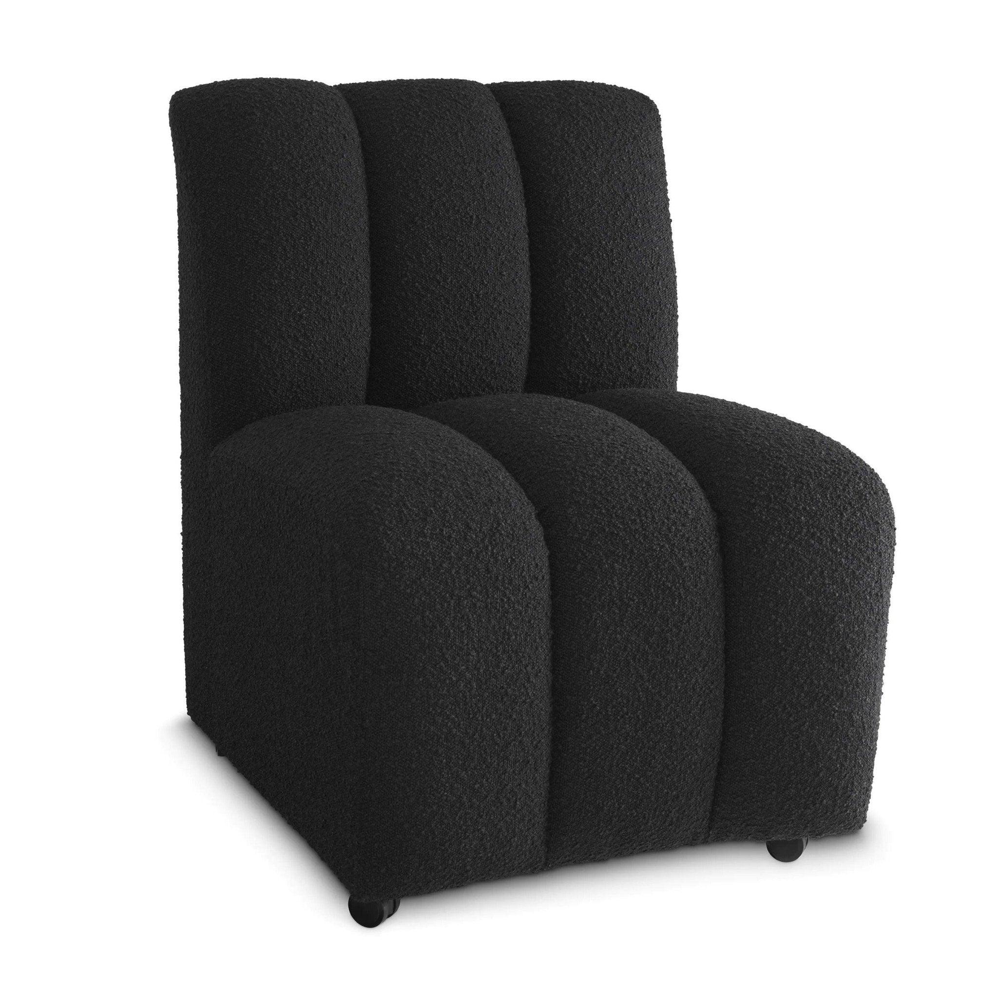 Krzesło w tkaninie boucle KELLY czarny Eichholtz Eye on Design