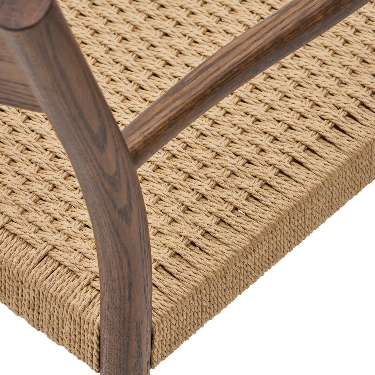 Krzesło YALIA orzechowe drewno dębowe La Forma Eye on Design