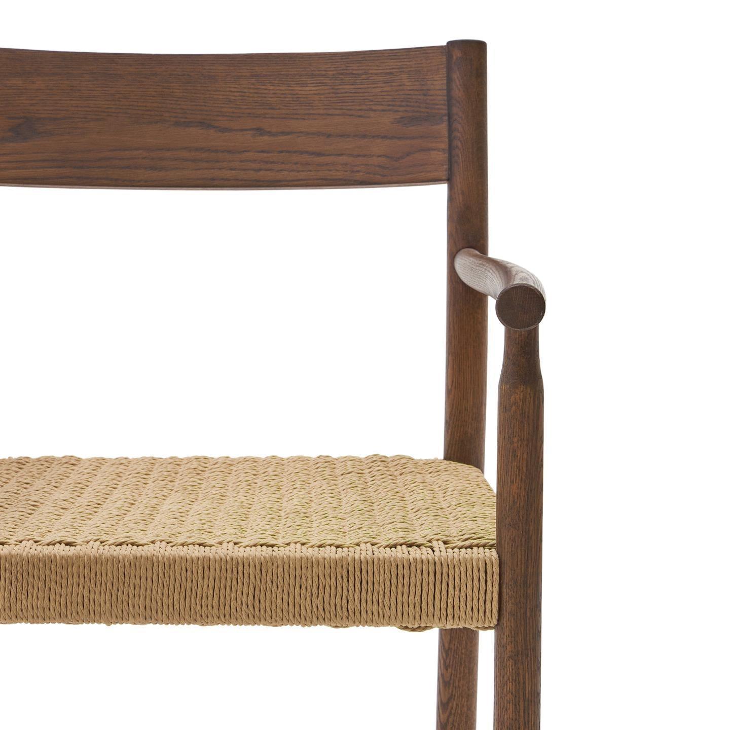 Krzesło YALIA orzechowe drewno dębowe La Forma Eye on Design