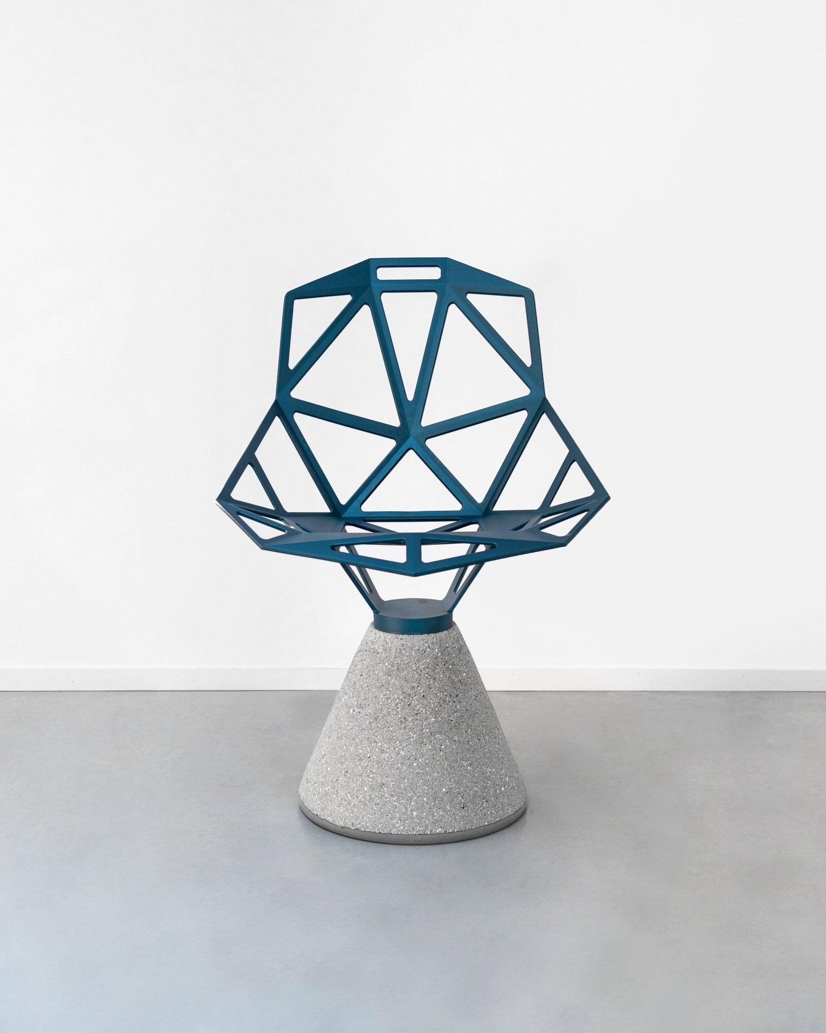 Krzesło z betonową podstawą CHAIR_ONE jasnoszary Magis Eye on Design