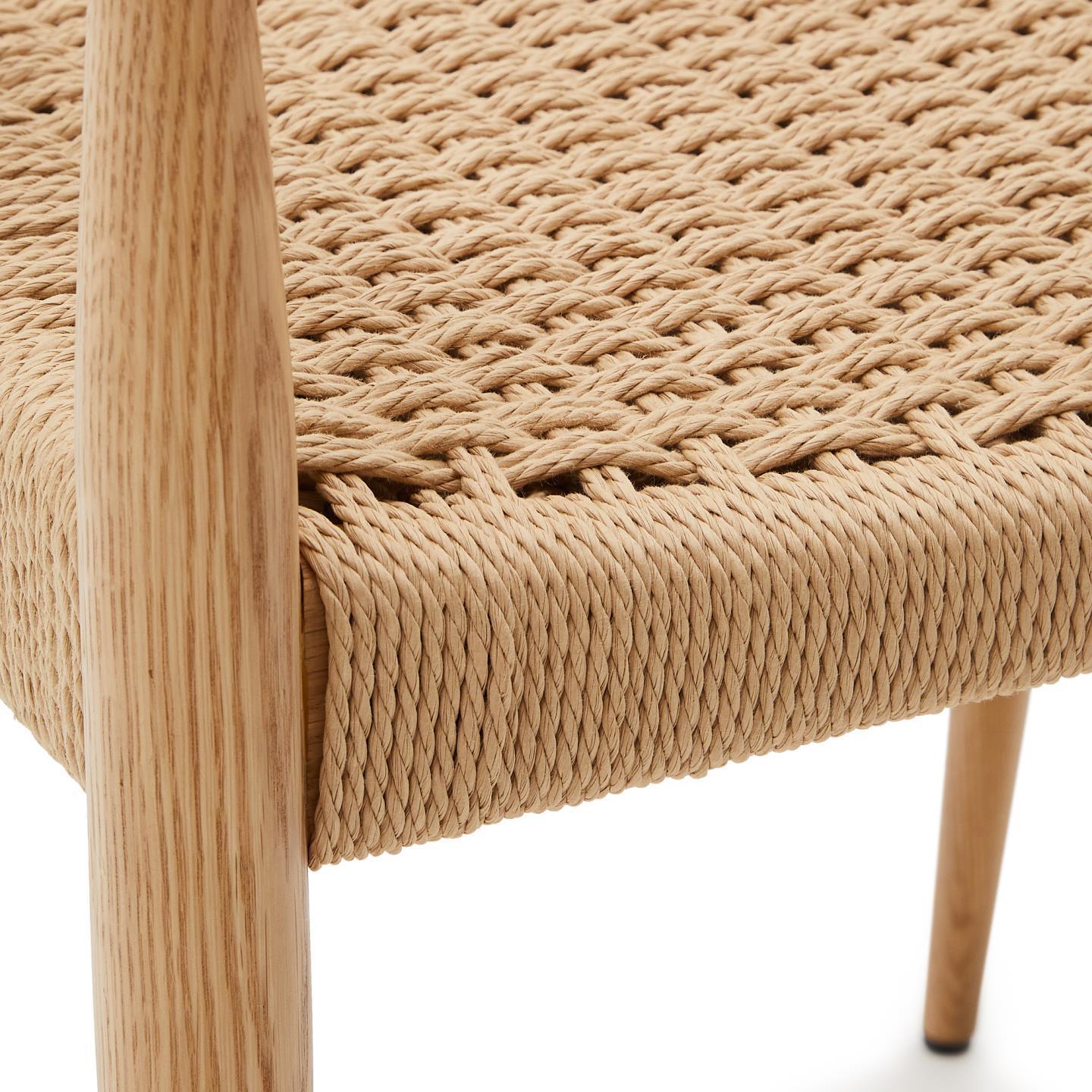 Krzesło z podłokietnikami ANALY lite drewno dębowe La Forma Eye on Design