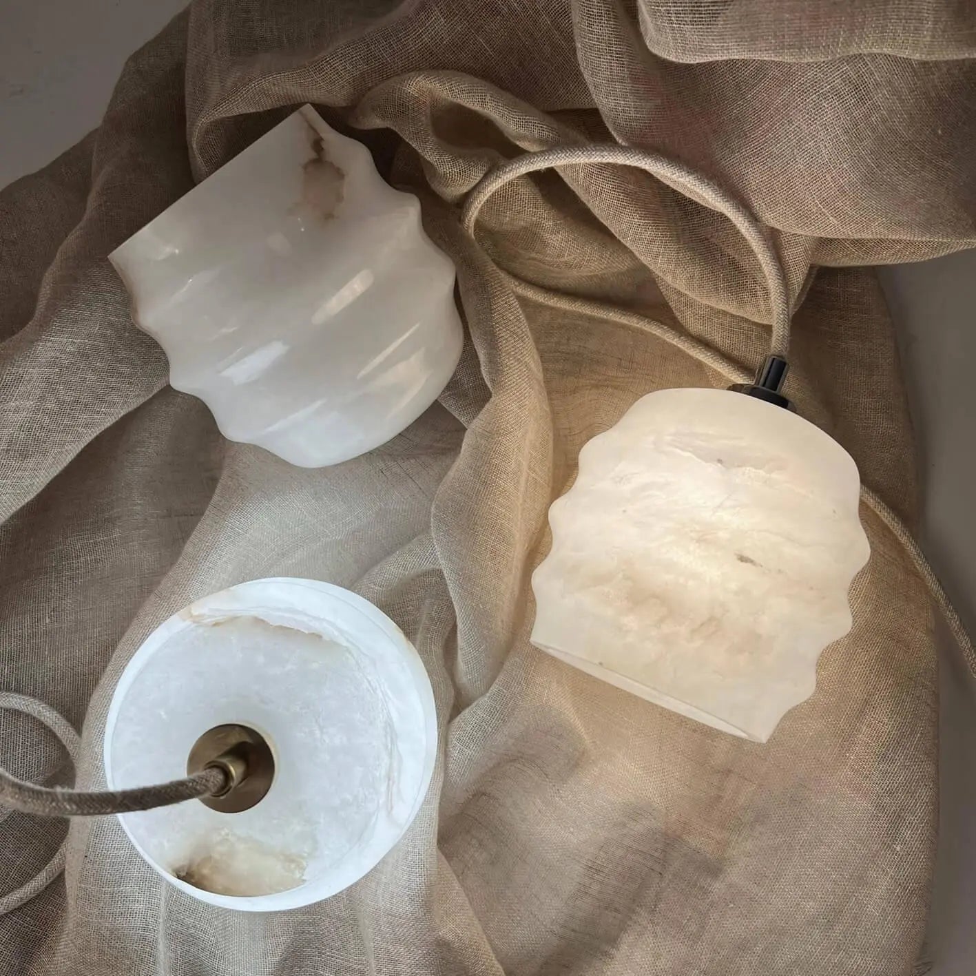 Lampa alabastrowa wisząca KALLIOPE nikiel – Embassy Interiors