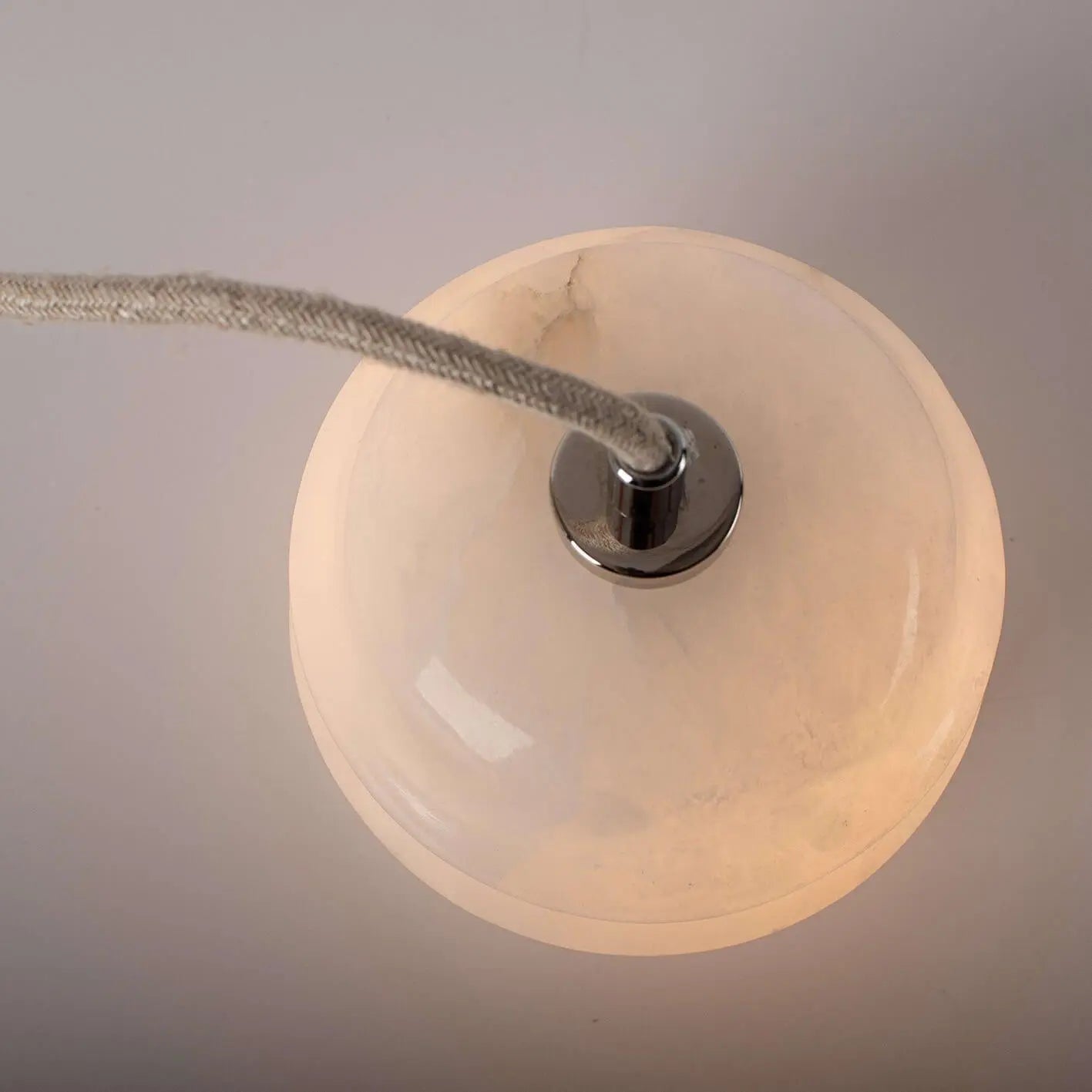 Lampa alabastrowa wisząca KALLIOPE nikiel – Embassy Interiors