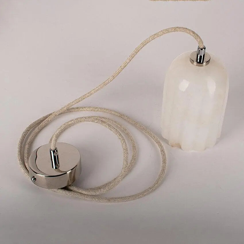 Lampa alabastrowa wisząca URANIA mosiężny – Embassy Interiors