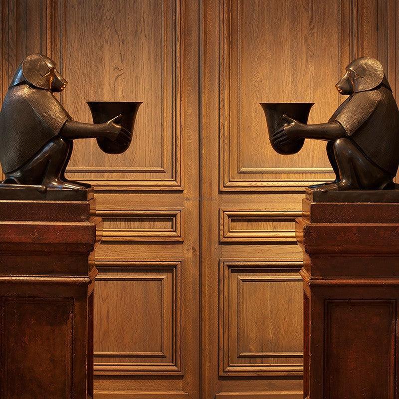 Lampa ART DECO MONKEY brązowa patyna Eichholtz Eye on Design