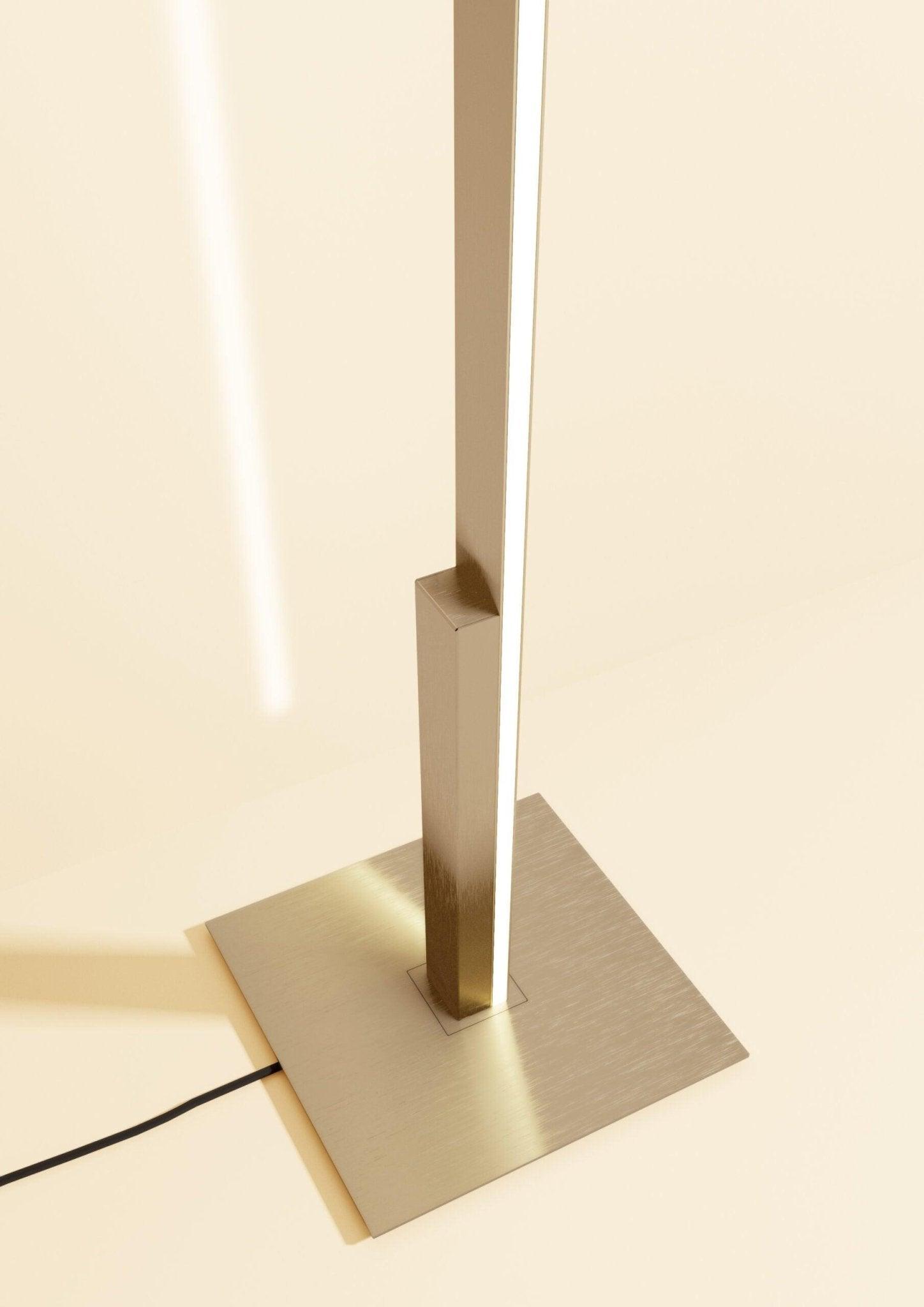 Lampa podłogowa FLY satynowy złoty Contardi Eye on Design